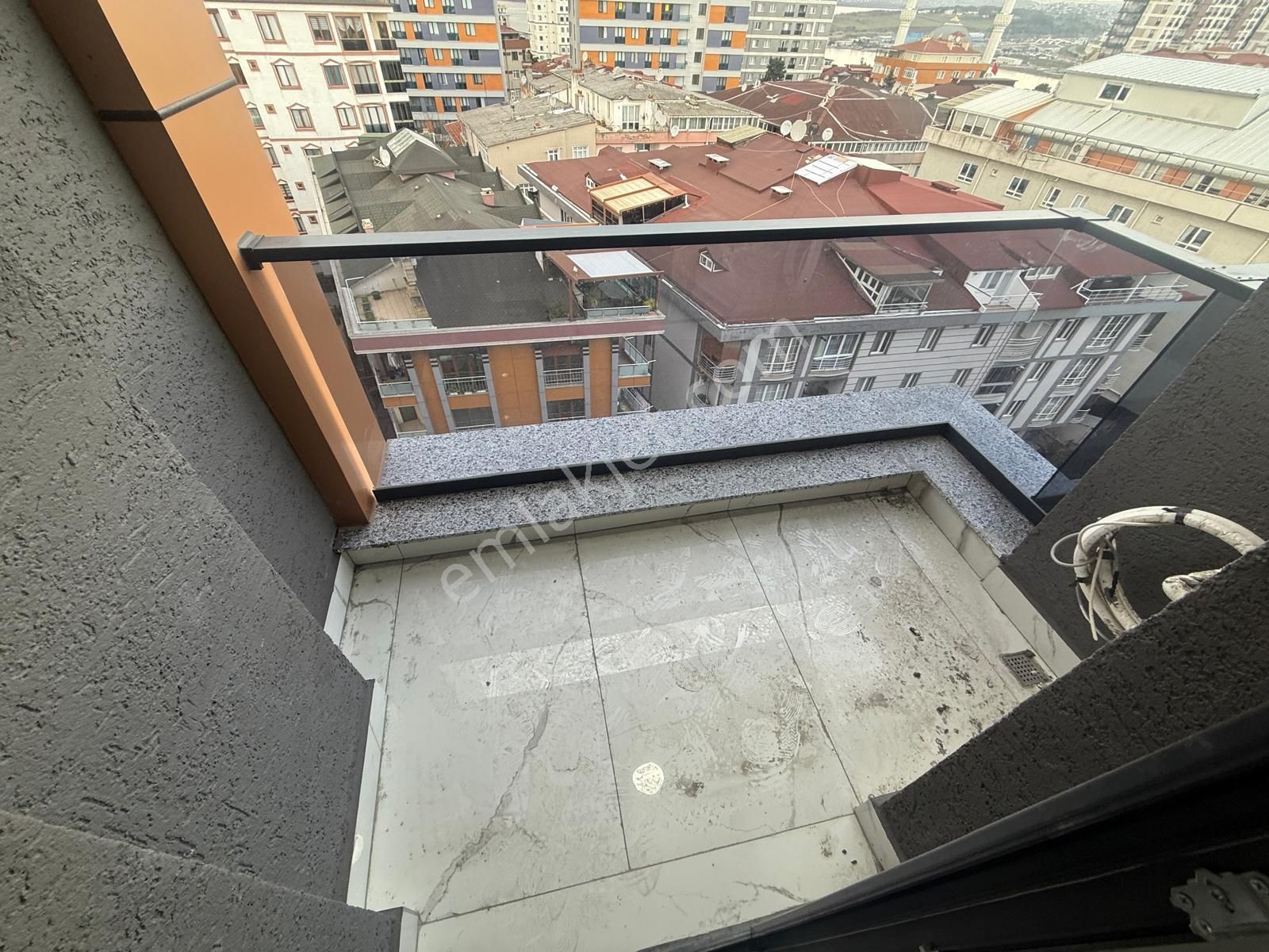 Barış'tan Tepeüstü Merkezde Site İçerisinde Kapalı Otoparklı 3+1 - Görsel 29