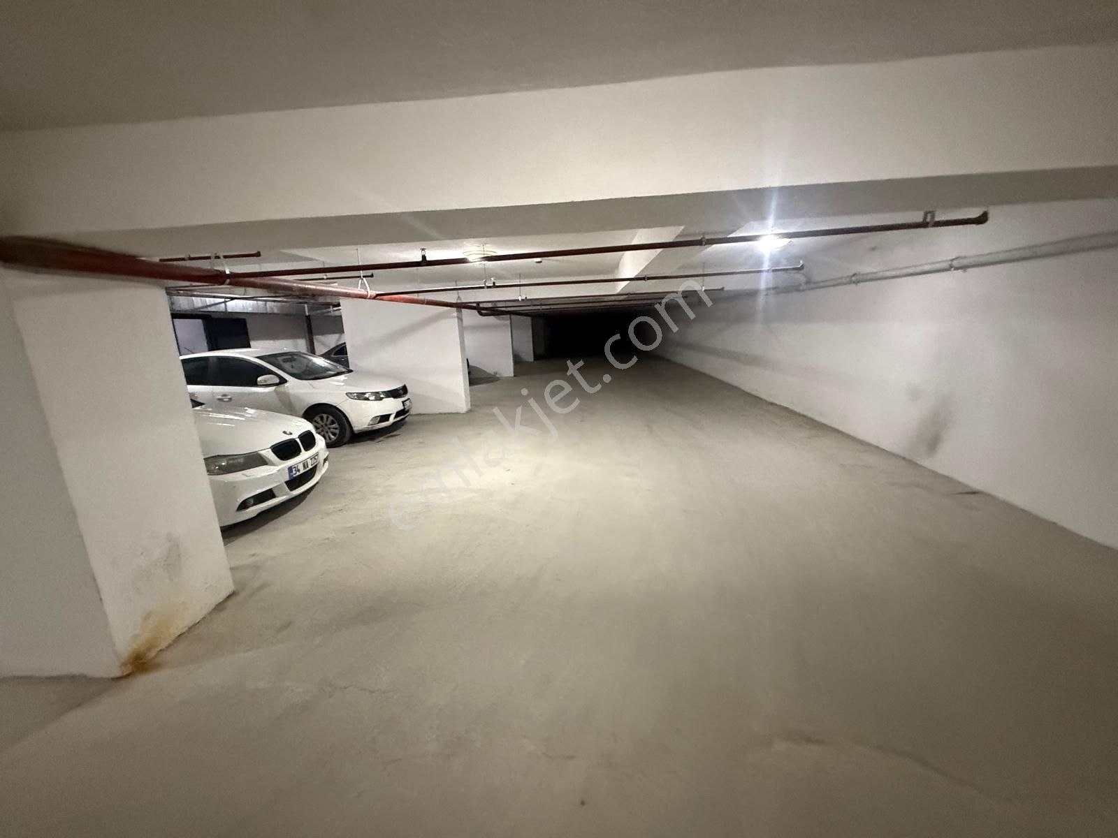 Barış'tan Tepeüstü Merkezde Site İçerisinde Kapalı Otoparklı 3+1 - Görsel 10