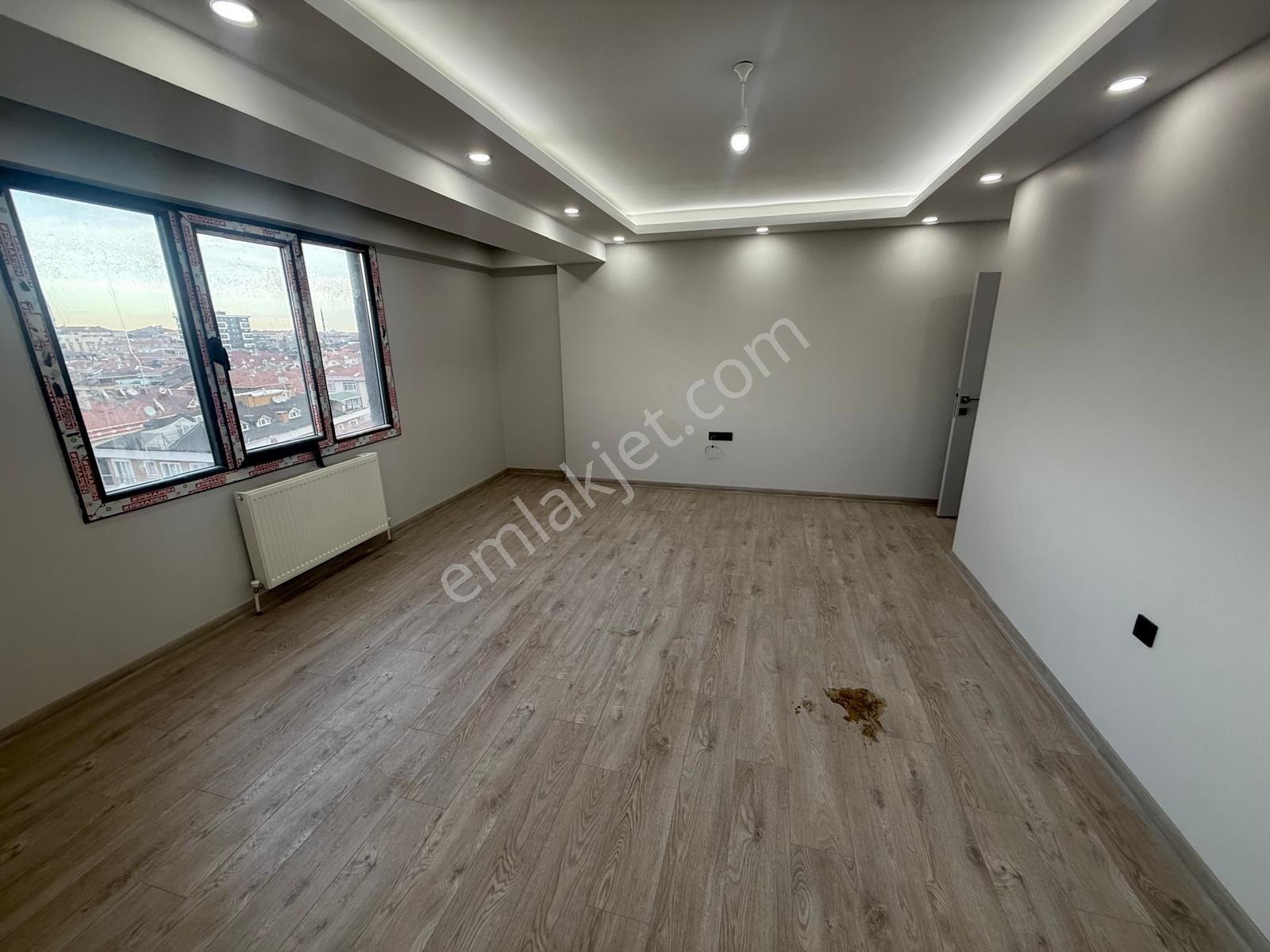 Barış'tan Tepeüstü Merkezde Site İçerisinde Kapalı Otoparklı 3+1 - Görsel 4