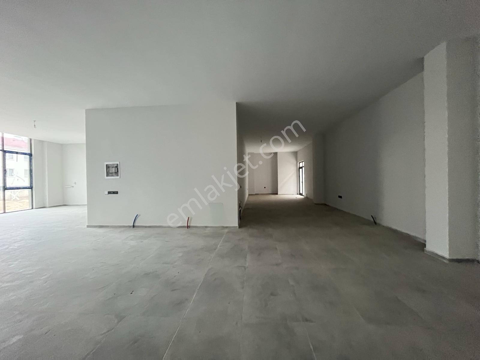 Bess'den Sazova Mah. Ulusal Egemenlik Blv. Üzeri Kiralık İş Yeri - Görsel 12