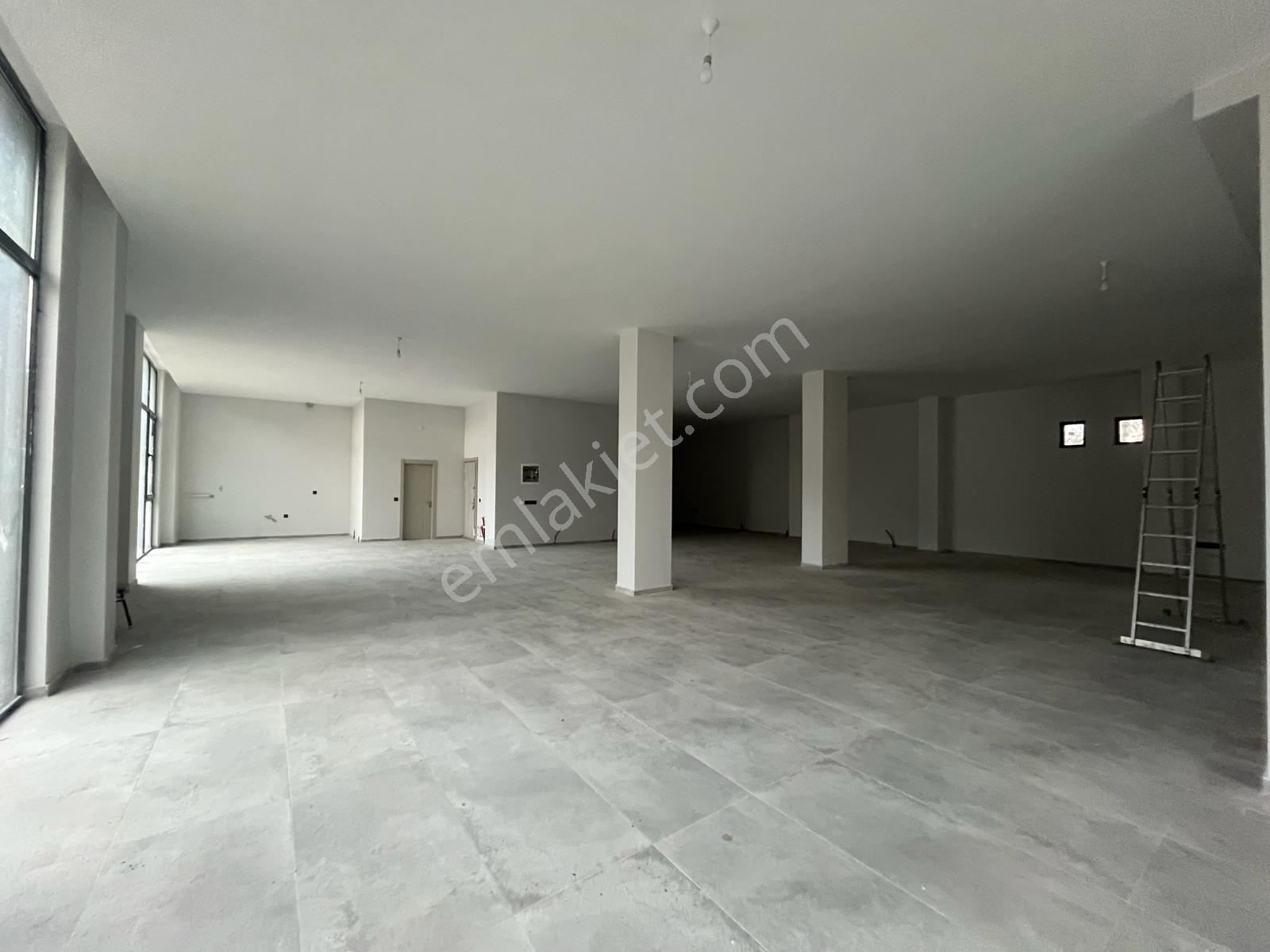 Bess'den Sazova Mah. Ulusal Egemenlik Blv. Üzeri Kiralık İş Yeri - Görsel 2