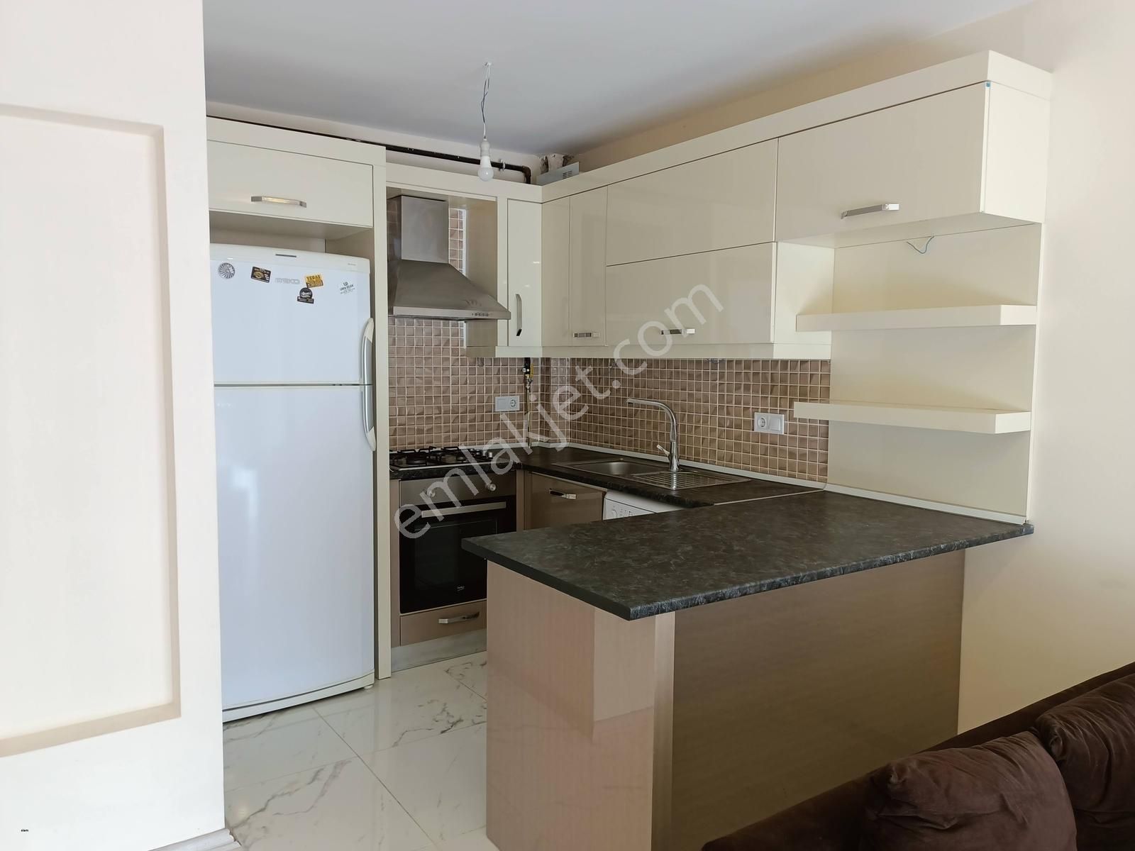 Çorlu Esentepe Mahallesi Site İçinde Eşyalı Kiralık 1+1 Daire. - Görsel 8