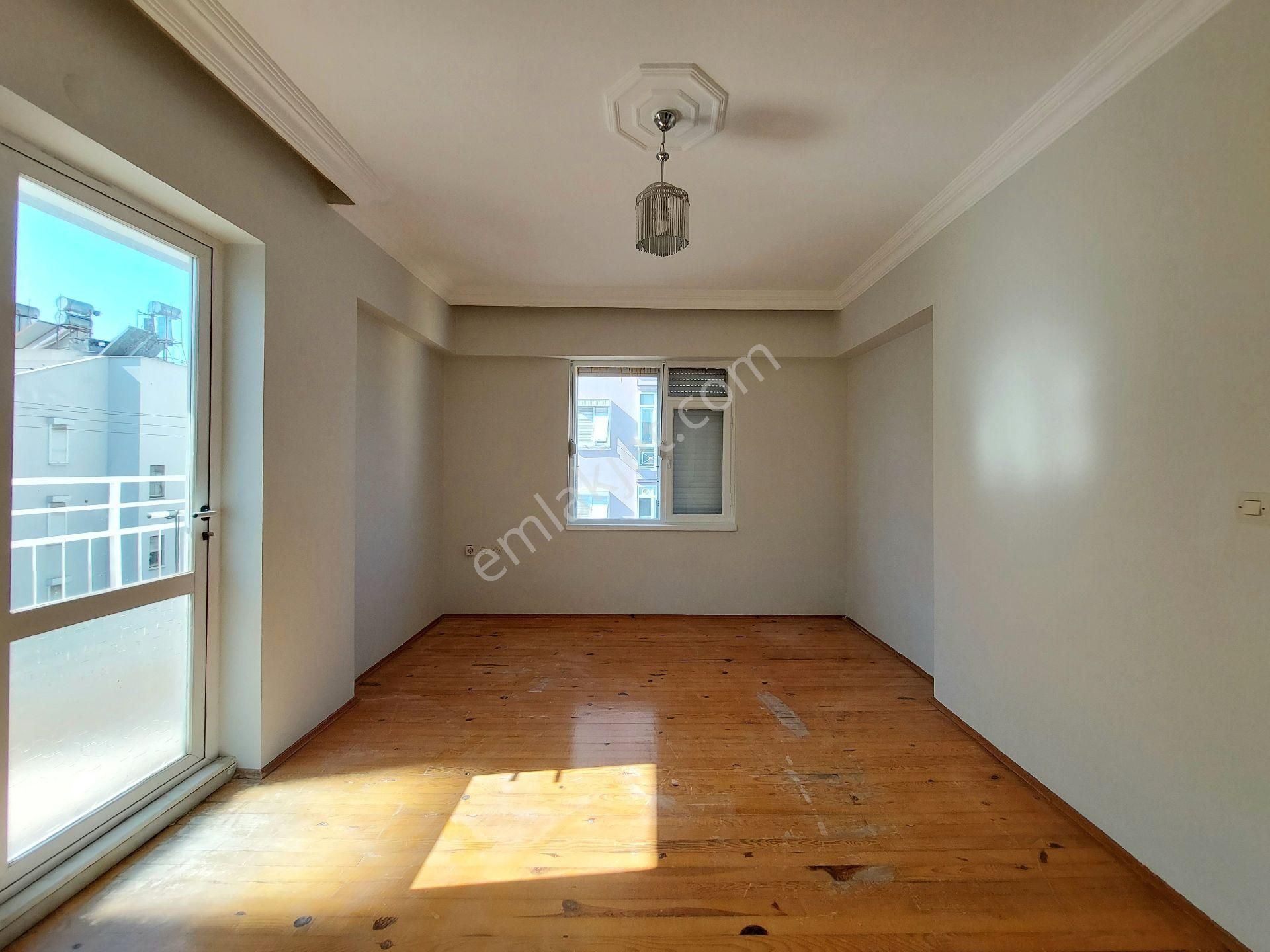 Antalya Yıldız Mah. Açık Teraslı 4+1 Kiralık Dubleks Daire - Görsel 24