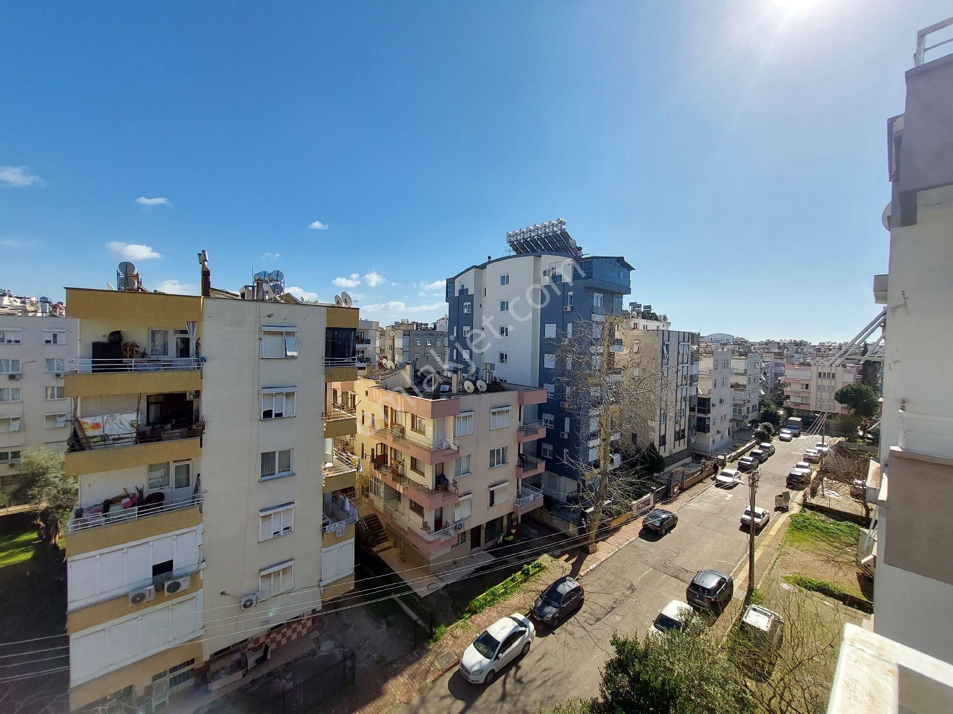 Antalya Yıldız Mah. Açık Teraslı 4+1 Kiralık Dubleks Daire - Görsel 21