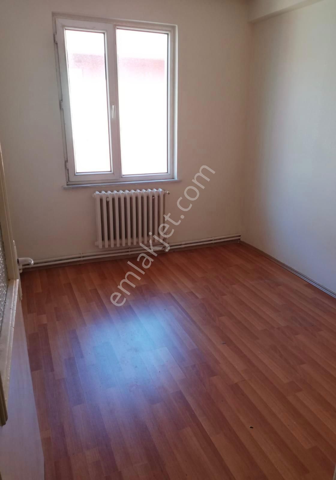 Kazımiye Mahallesinde Satılık 3+1 Daire,merkezi Konumda - Görsel 12