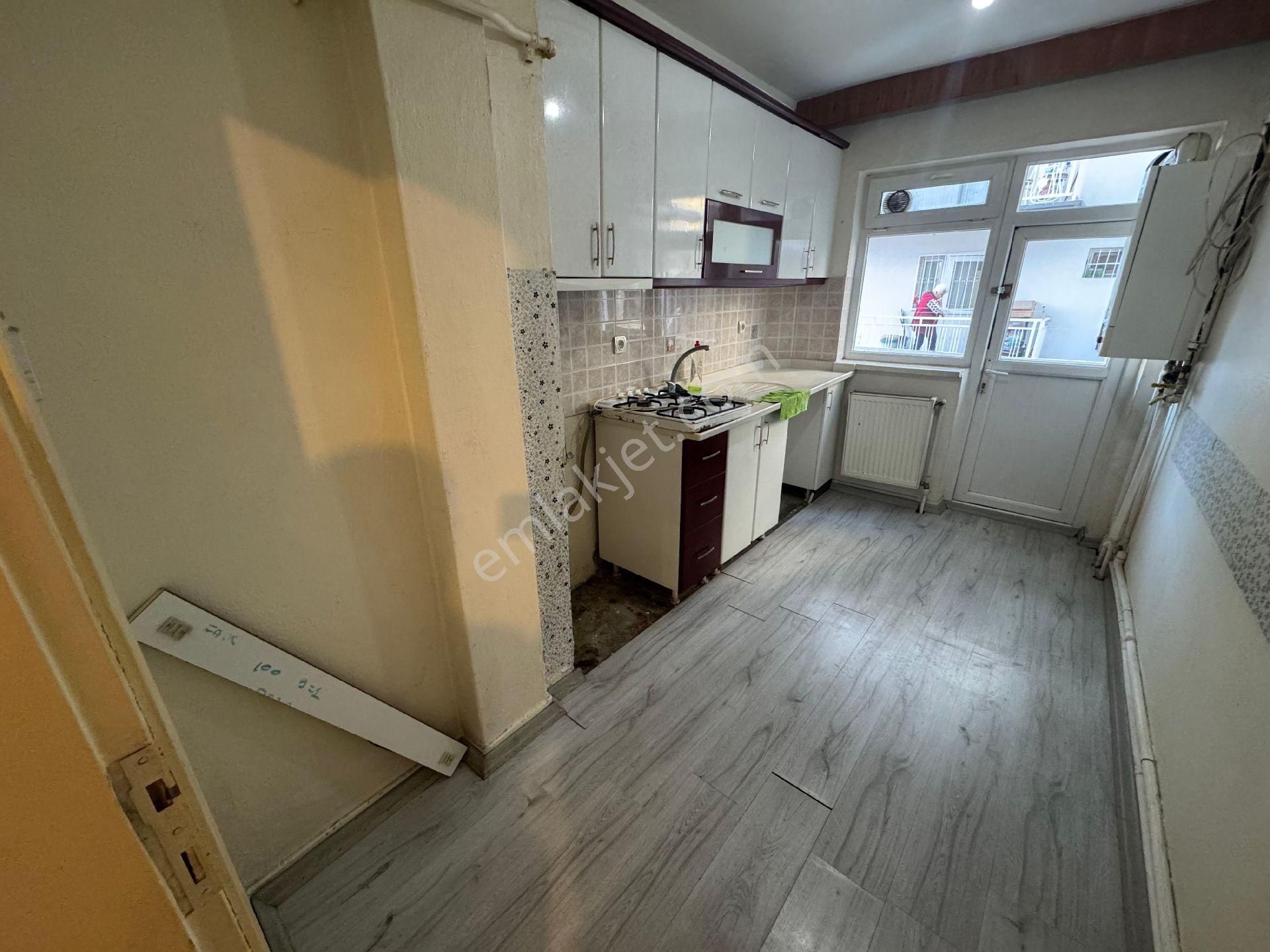 Atanora Vadiden Naci Çakırda Ara Kat Konumunda Geniş Metraj Kombili Boşş 3+1 - Görsel 9