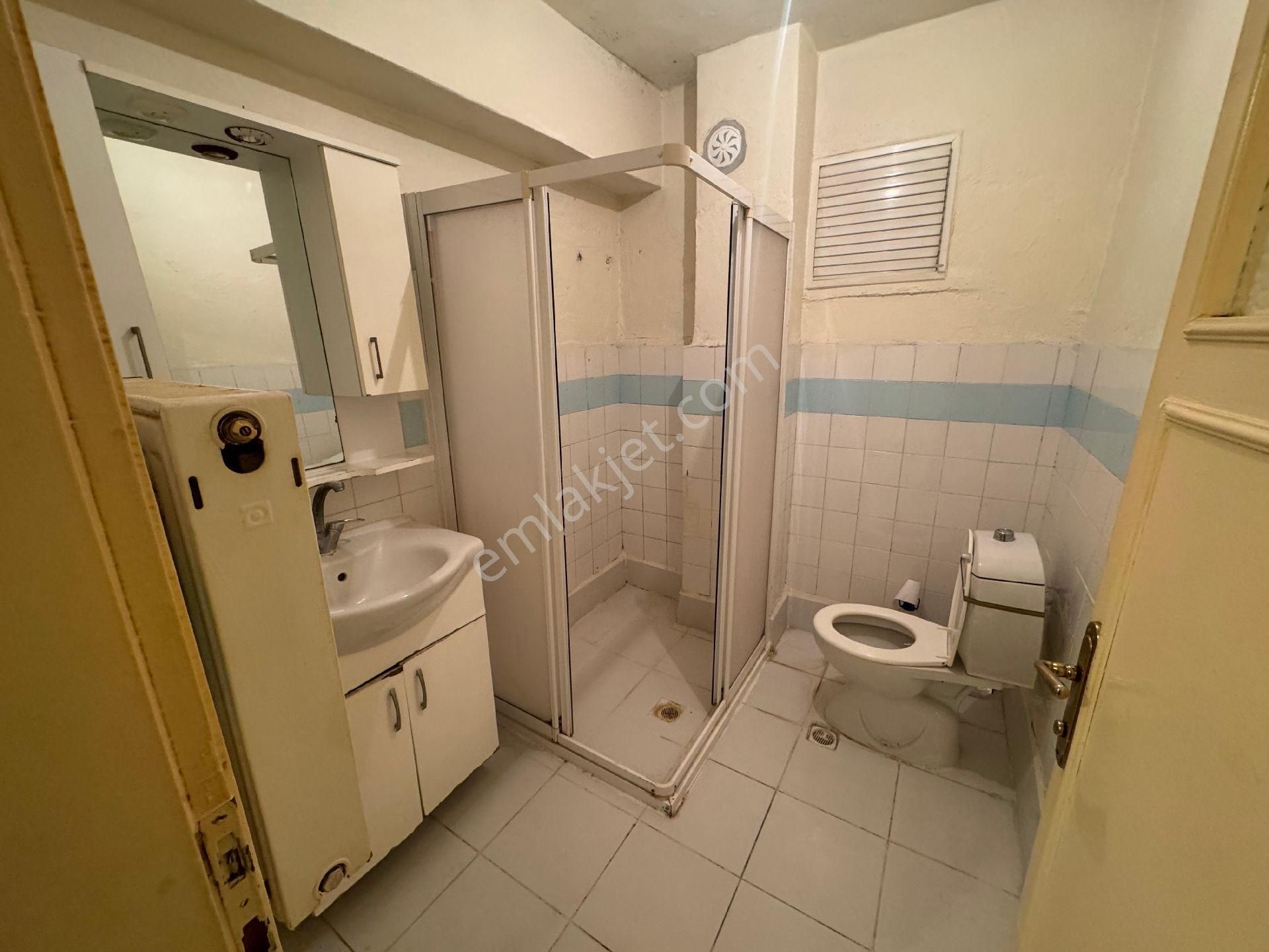 Atanora Vadiden Naci Çakırda Ara Kat Konumunda Geniş Metraj Kombili Boşş 3+1 - Görsel 24