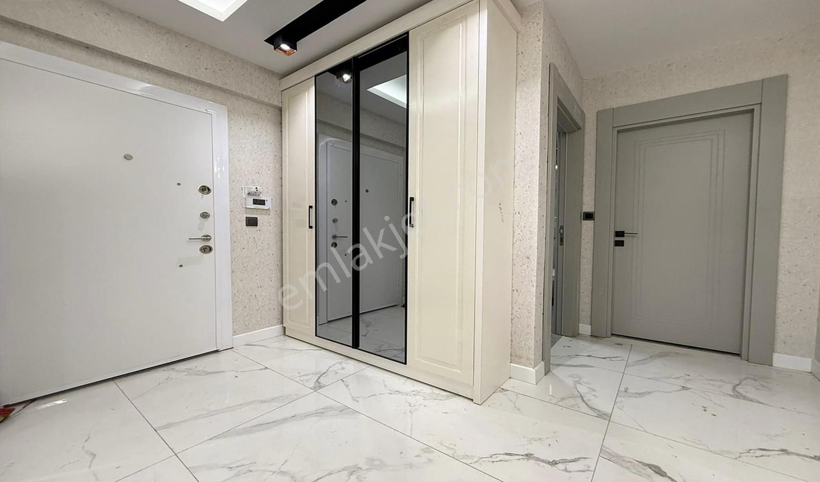 Yasa'dan Karakya Da Sıfır 4+1 E.banyolu Giynme O. Full Yapılı !! - Görsel 14