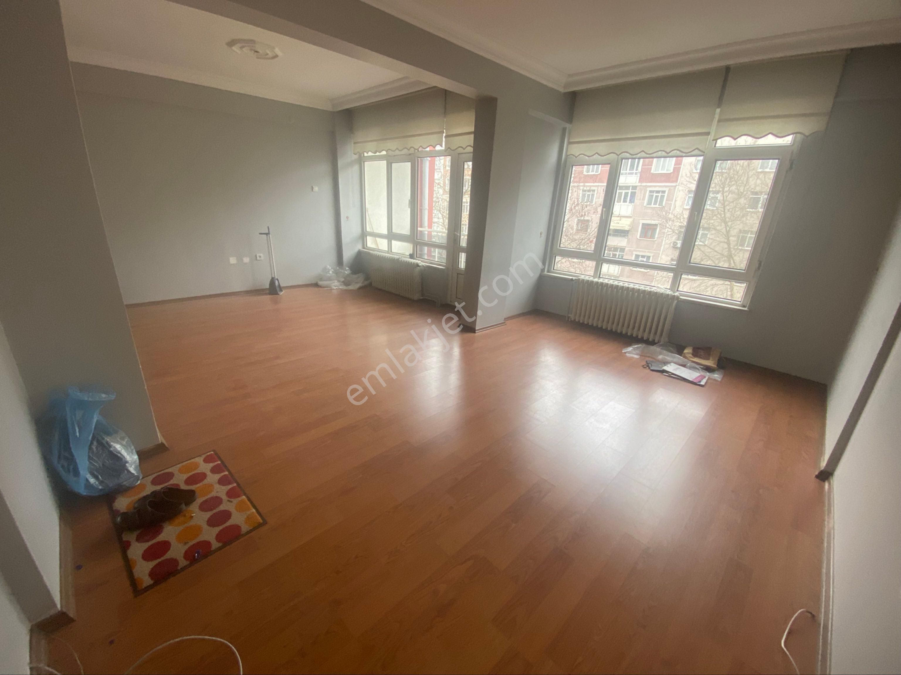 Furkan Emlaktan Fevziçakmak Mh. 2+1 4.kat 110m2 Asansörlü Çift Balkonlu Bulvara Cephe Fırsat Daire - Görsel 7