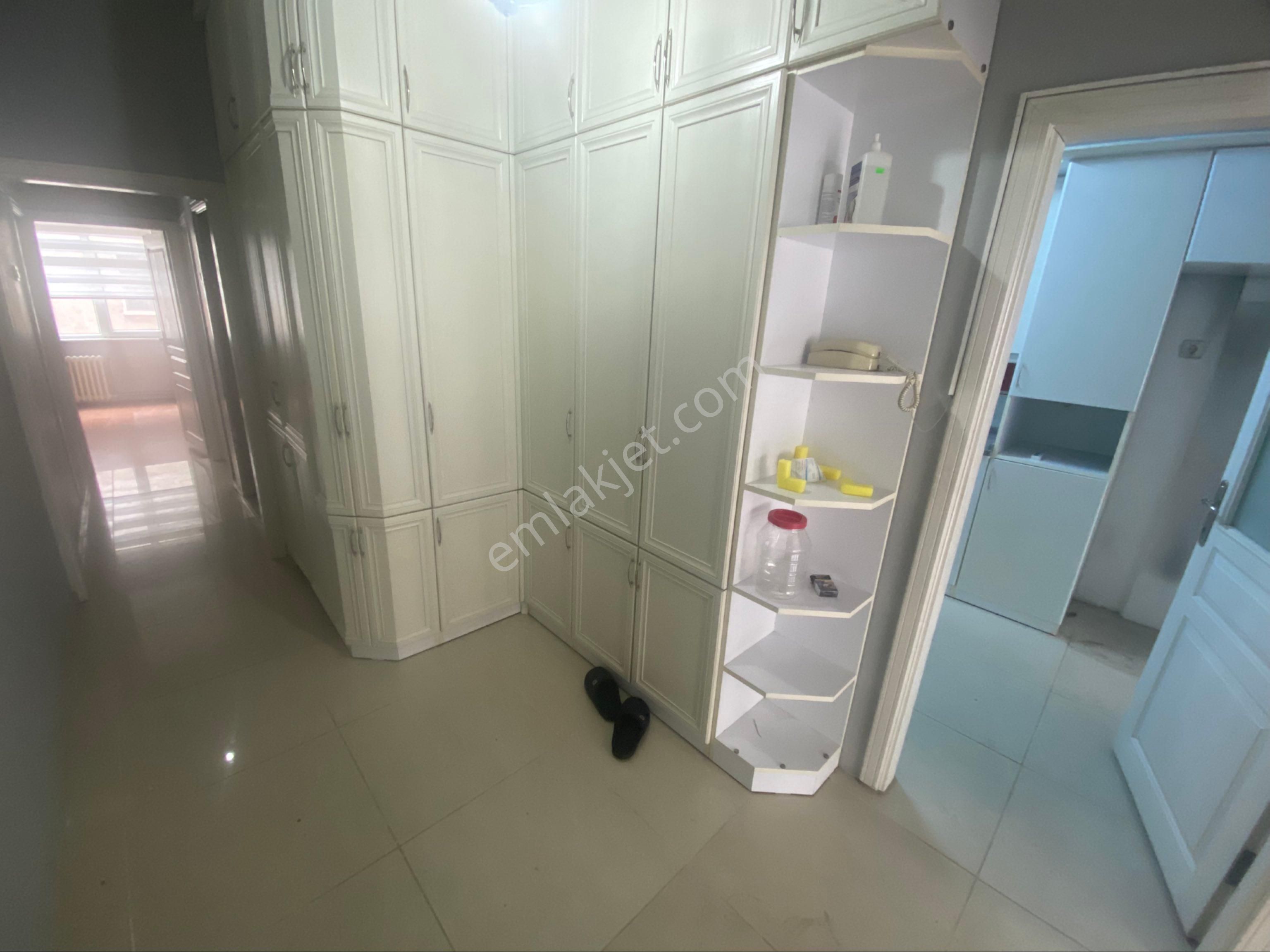 Furkan Emlaktan Fevziçakmak Mh. 2+1 4.kat 110m2 Asansörlü Çift Balkonlu Bulvara Cephe Fırsat Daire - Görsel 5