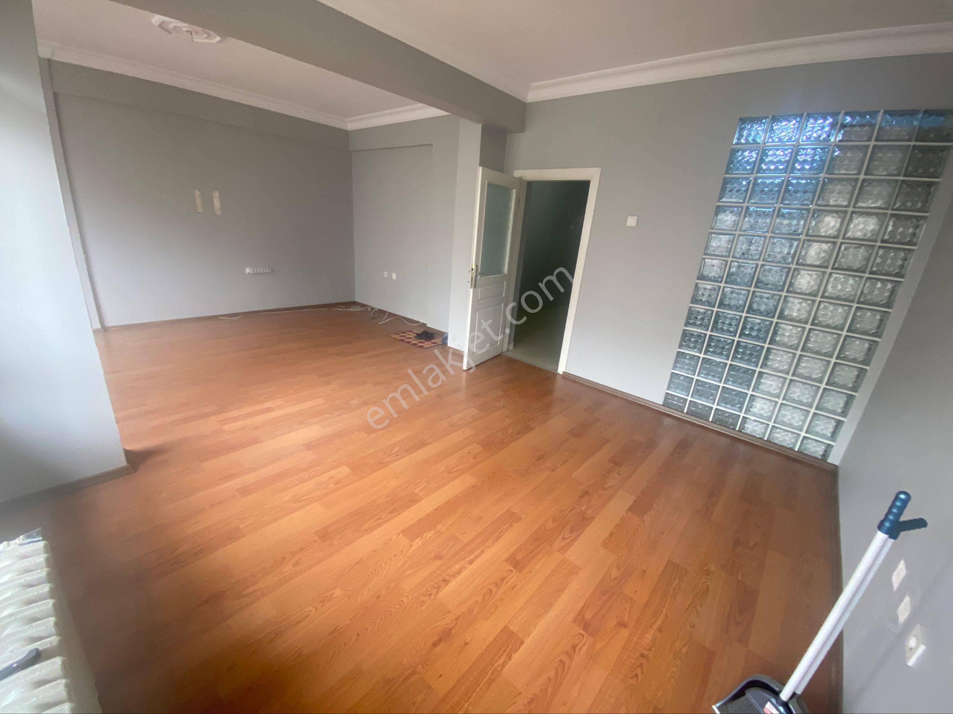 Furkan Emlaktan Fevziçakmak Mh. 2+1 4.kat 110m2 Asansörlü Çift Balkonlu Bulvara Cephe Fırsat Daire - Görsel 9