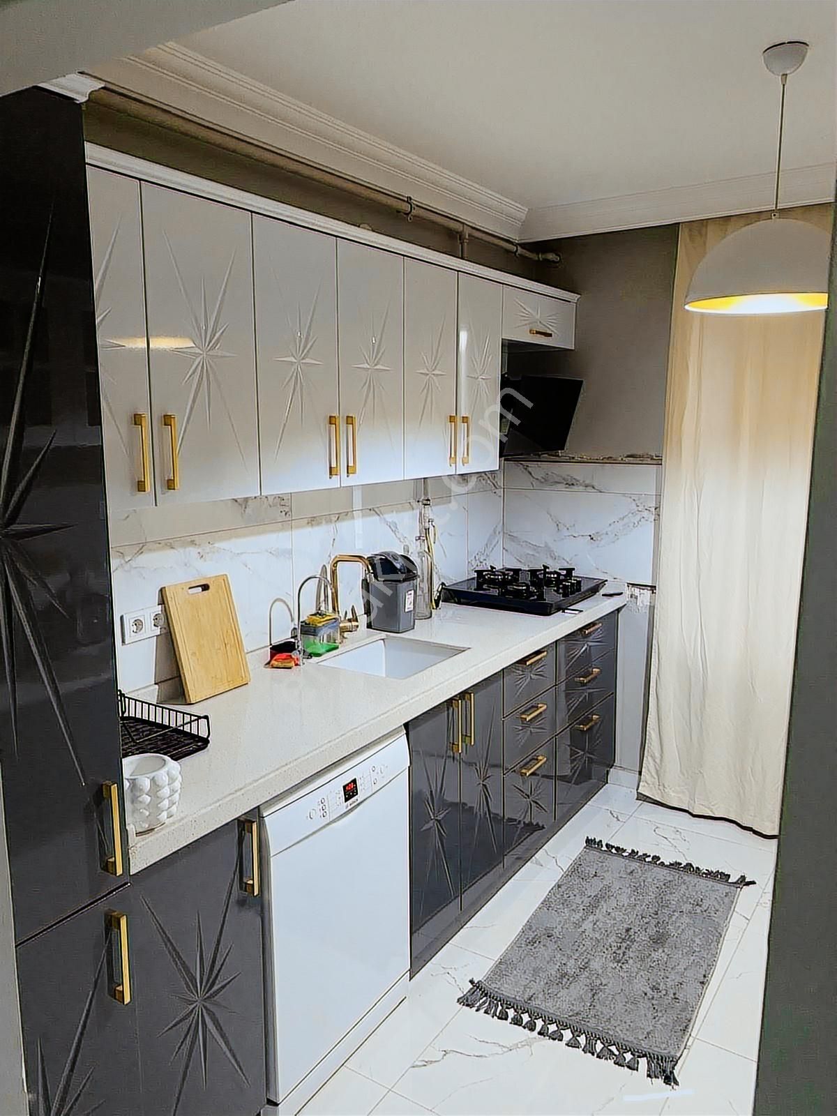 Tekirdağ Çorlu Merkezde Masrafsız 275 M² Satılık Dubleks Daire - Görsel 3