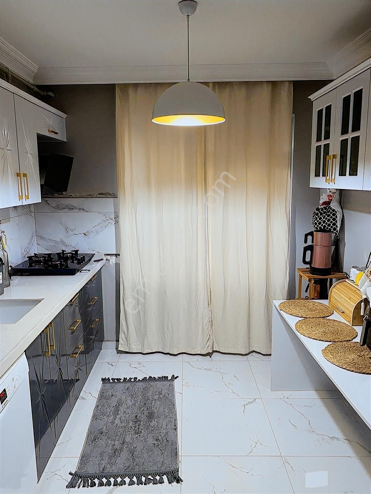 Tekirdağ Çorlu Merkezde Masrafsız 275 M² Satılık Dubleks Daire - Görsel 2
