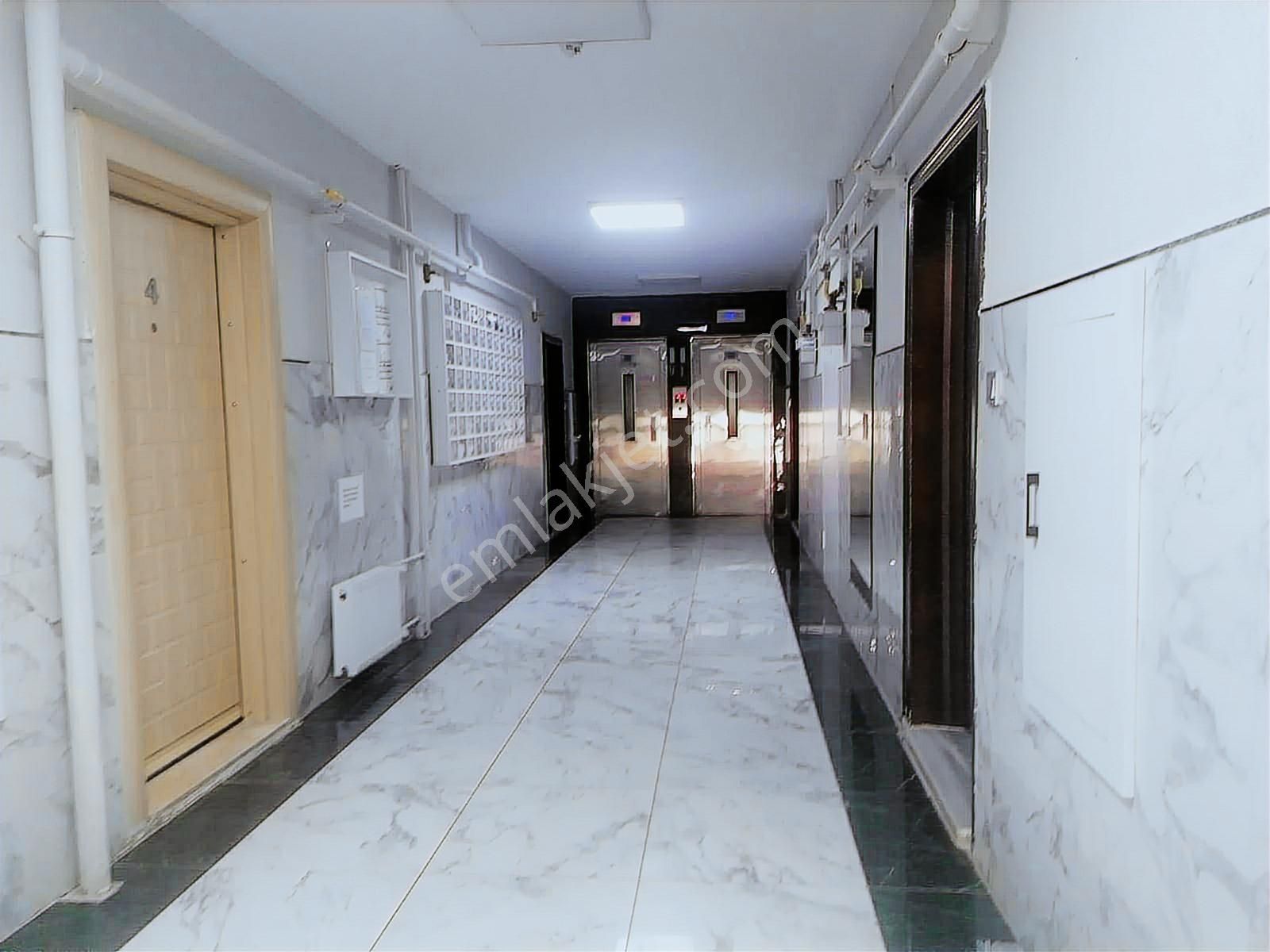 Tekirdağ Çorlu Emlak Konutları'nda 3+1 Kiralık Daire - Görsel 5