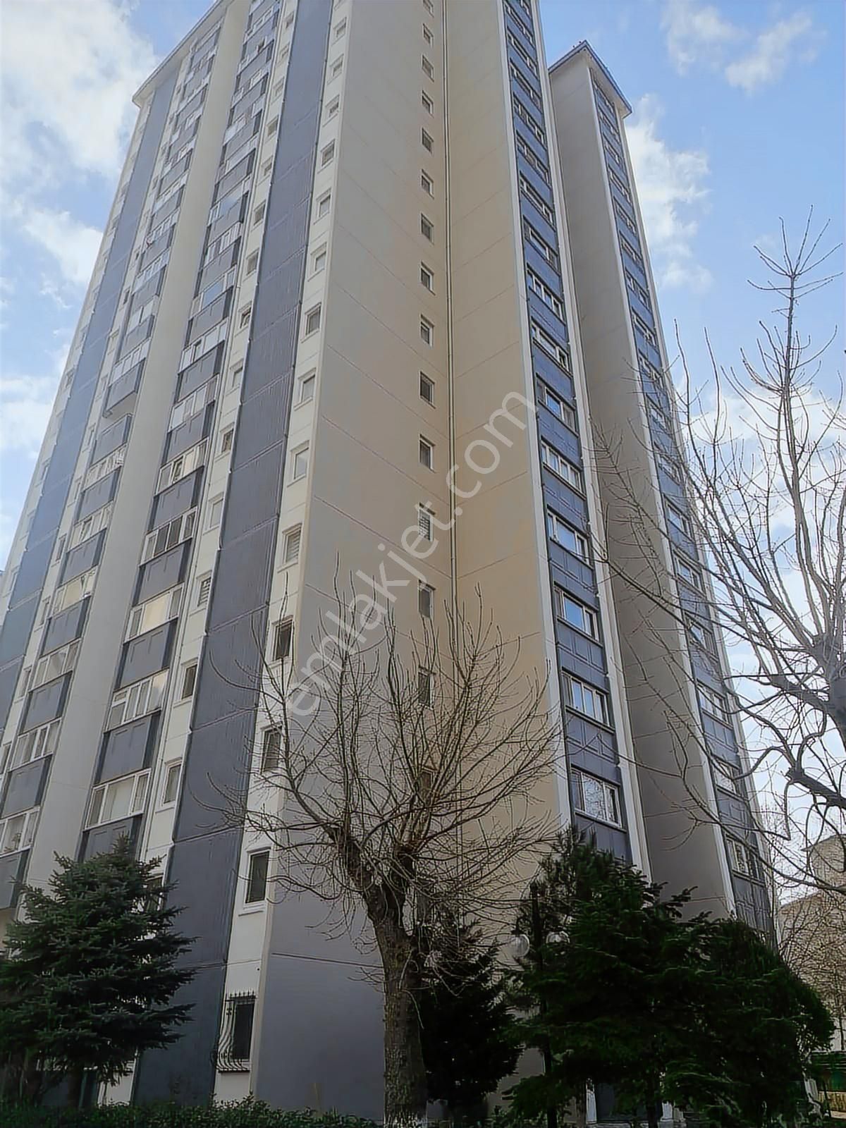 Tekirdağ Çorlu Emlak Konutları'nda 3+1 Kiralık Daire