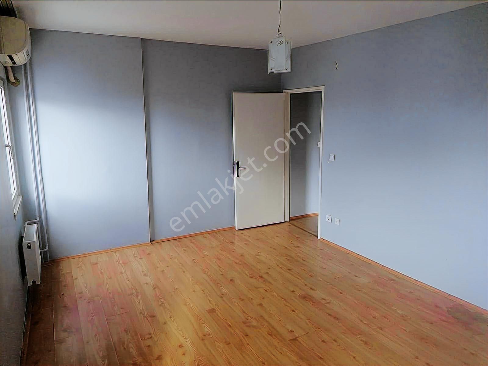 Tekirdağ Çorlu Emlak Konutları'nda 3+1 Kiralık Daire - Görsel 6