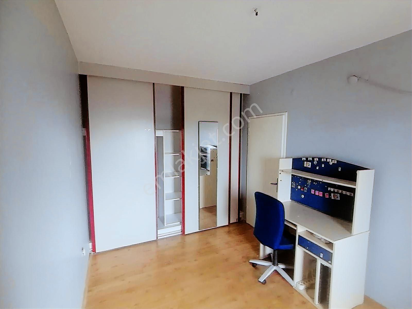 Tekirdağ Çorlu Emlak Konutları'nda 3+1 Kiralık Daire - Görsel 18