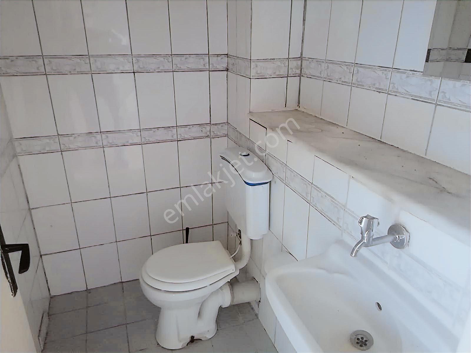 Tekirdağ Çorlu Emlak Konutları'nda 3+1 Kiralık Daire - Görsel 3