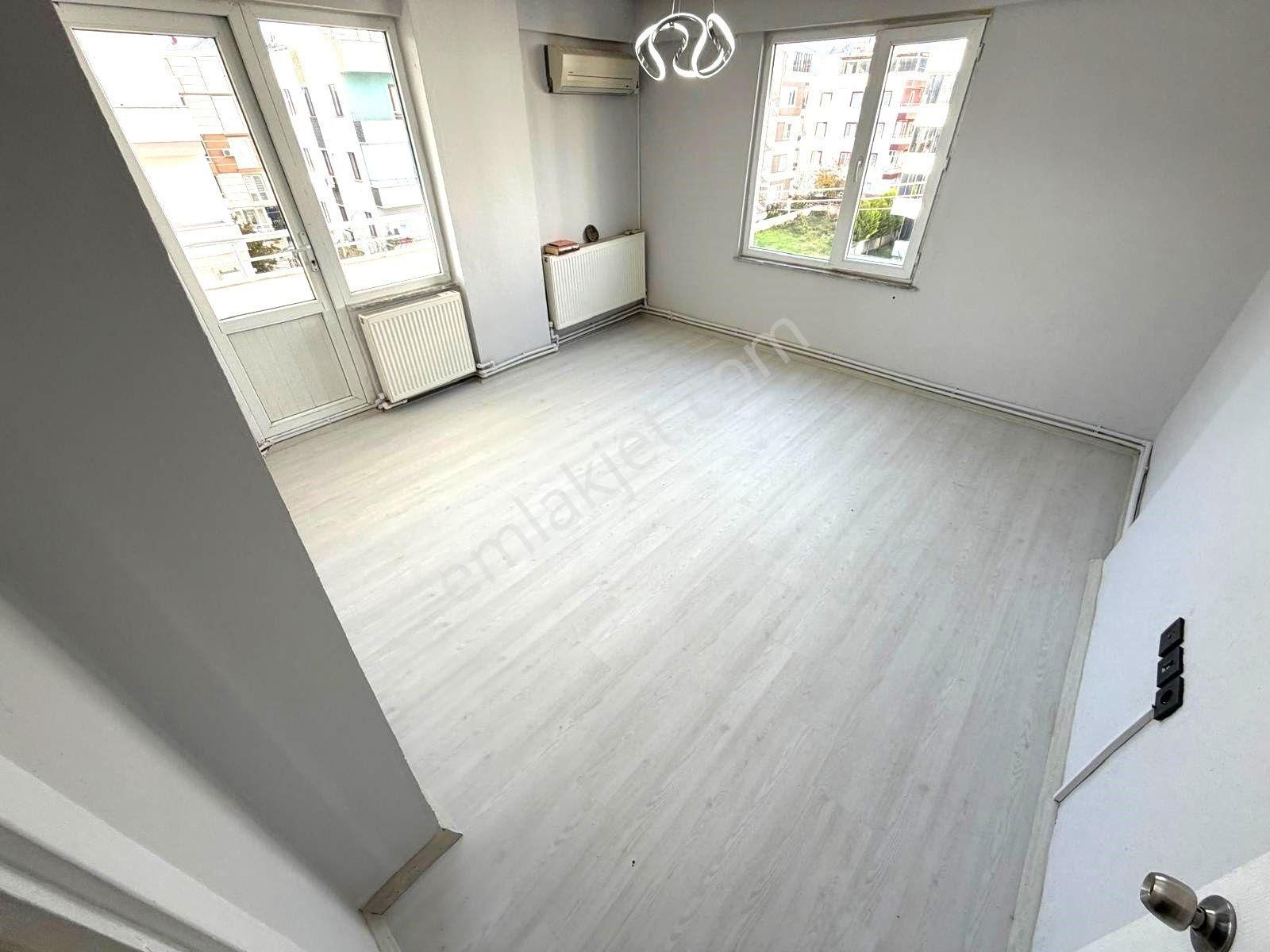 🏠blue Life Egen'den Gerçek İlan-akçay'da Ayrı Mutfaklı Ön Cephe İçi Komple Dizayn Edilen 3+1 Daire - Görsel 4