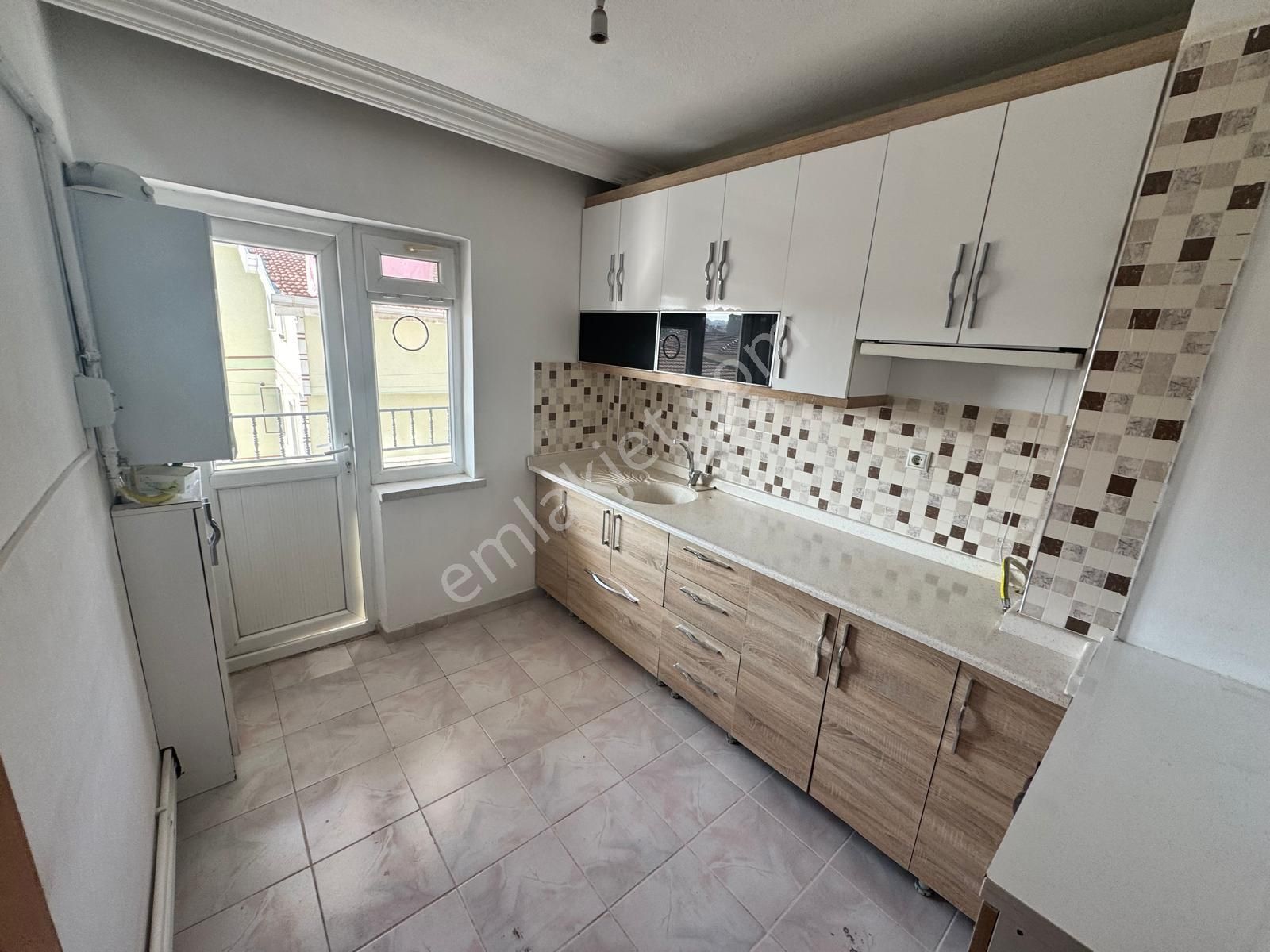 Hayal^den Andiçen Mh^de Ön Cp. Çift Balkonlu Ara Katta 3+1 Bağımsz Daire ! - Görsel 5