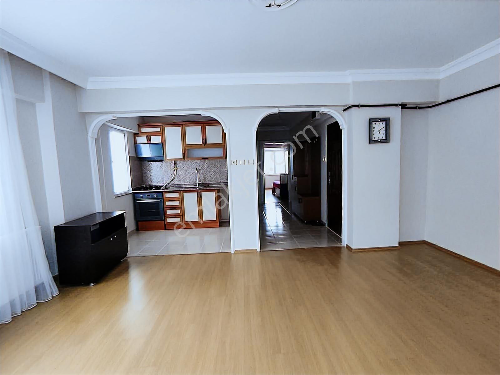 Yakamoz Emlak'tan Kumla'da Satılık Denize Sıfır Havuzlu2+1 Daire - Görsel 31