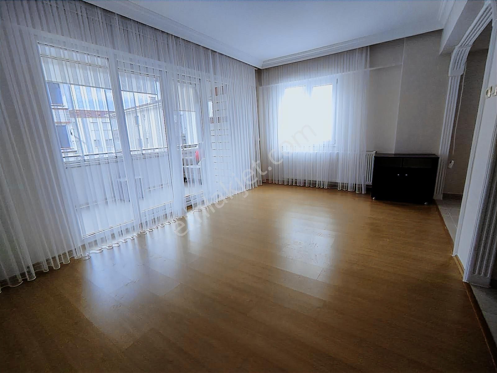 Yakamoz Emlak'tan Kumla'da Satılık Denize Sıfır Havuzlu2+1 Daire - Görsel 28