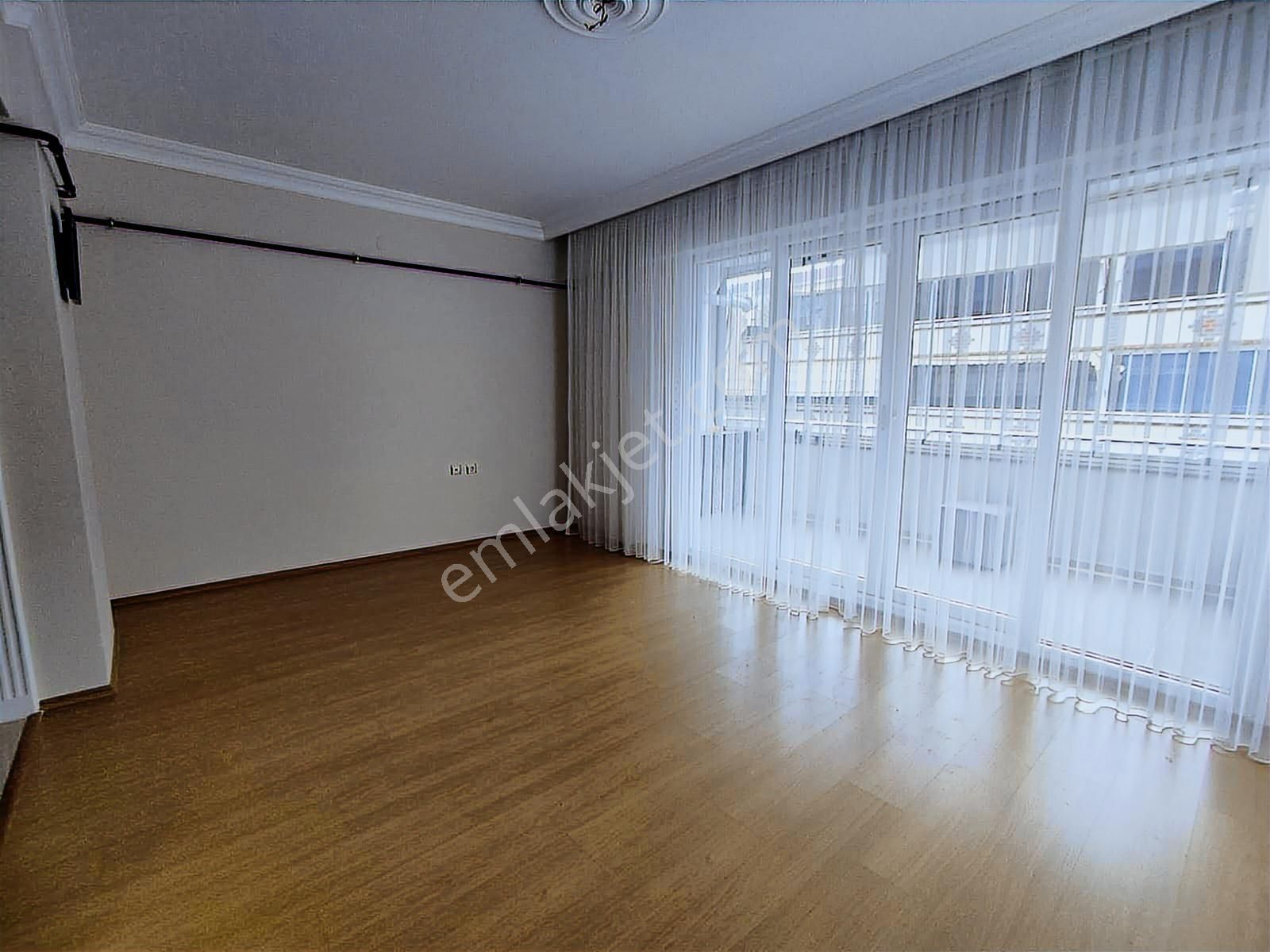 Yakamoz Emlak'tan Kumla'da Satılık Denize Sıfır Havuzlu2+1 Daire - Görsel 18