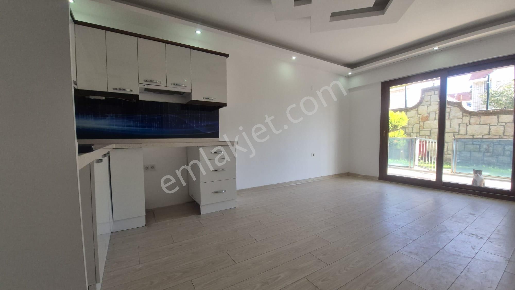 Denize 450 Mt Havuzlu Güvenlikli Satılık Daire - Görsel 3