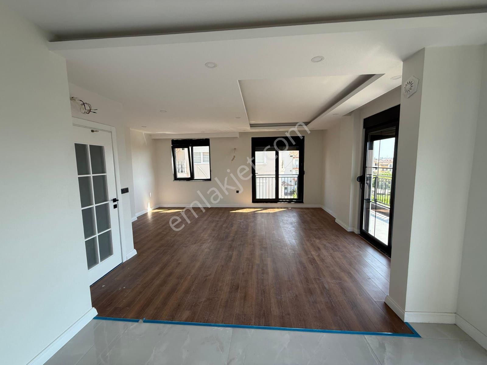 Ilıca Gömeçli'de 3+1 Satılık Deniz Manzaralı Dubleks Daire - Görsel 24