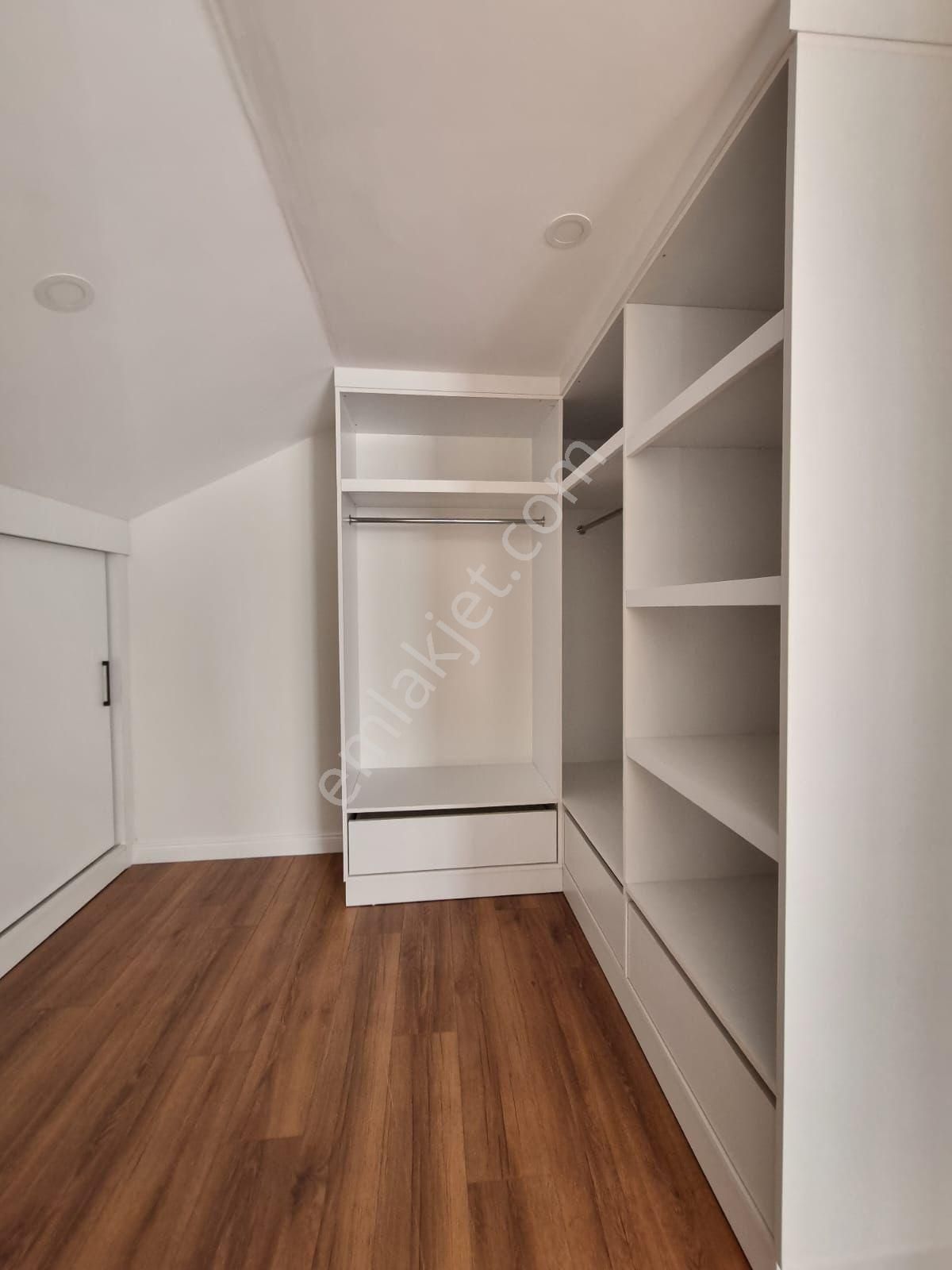 Ilıca Gömeçli'de 3+1 Satılık Deniz Manzaralı Dubleks Daire - Görsel 18