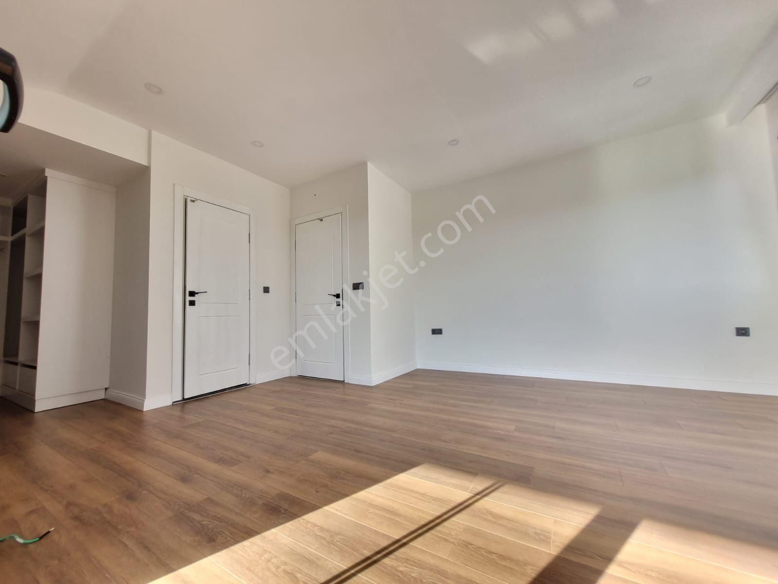 Ilıca Gömeçli'de 3+1 Satılık Deniz Manzaralı Dubleks Daire - Görsel 4