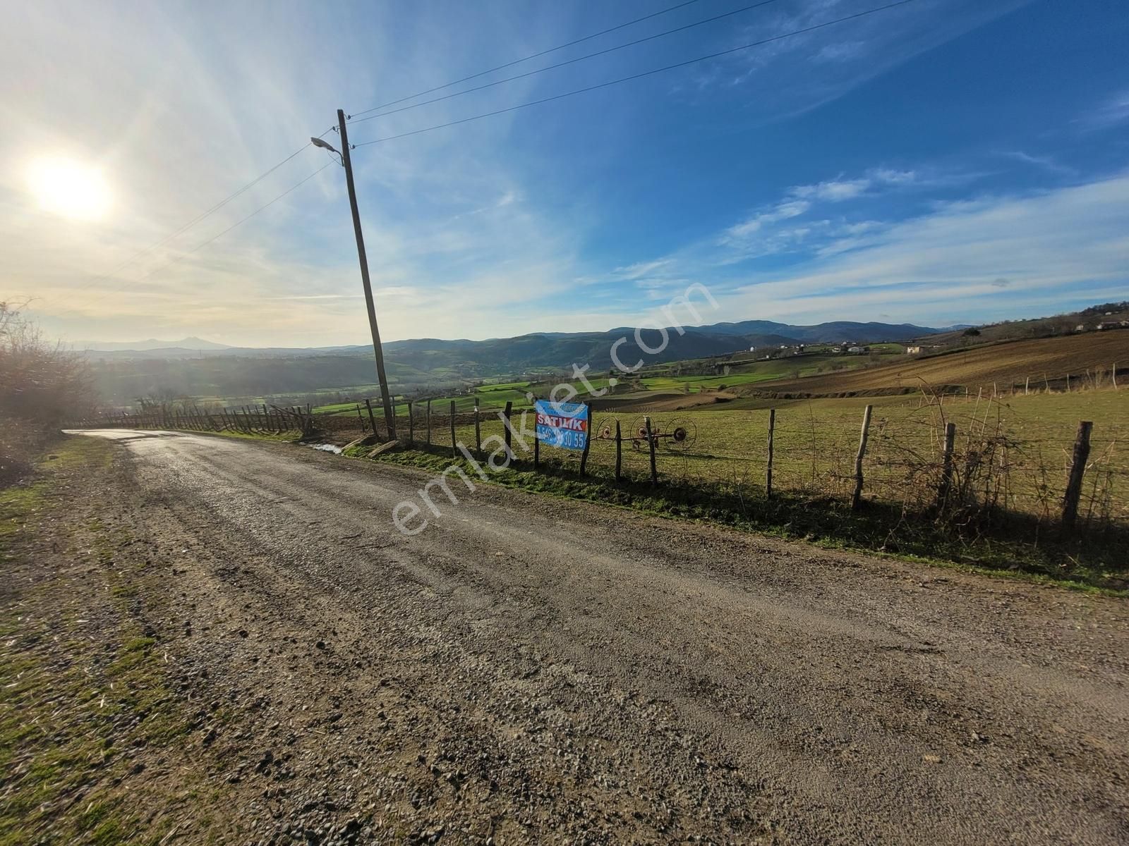 Mavi Atlastan Alaçam Taşkelikte Yola Cephe Satılık Tarla