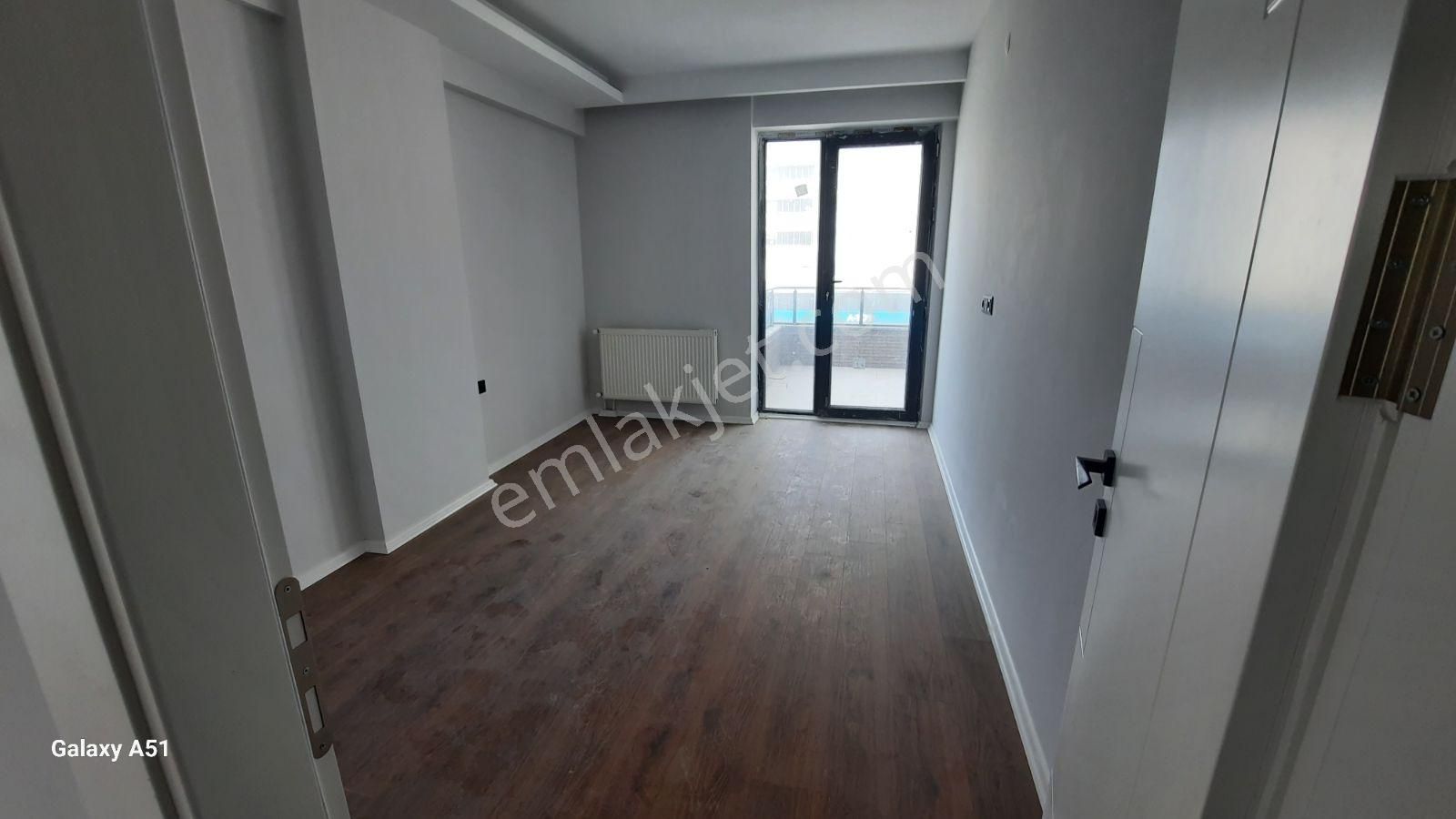 Mavi Atlas'tan(life Towors) Sitesinde Satılık Lüks 3+1 Daire - Görsel 7