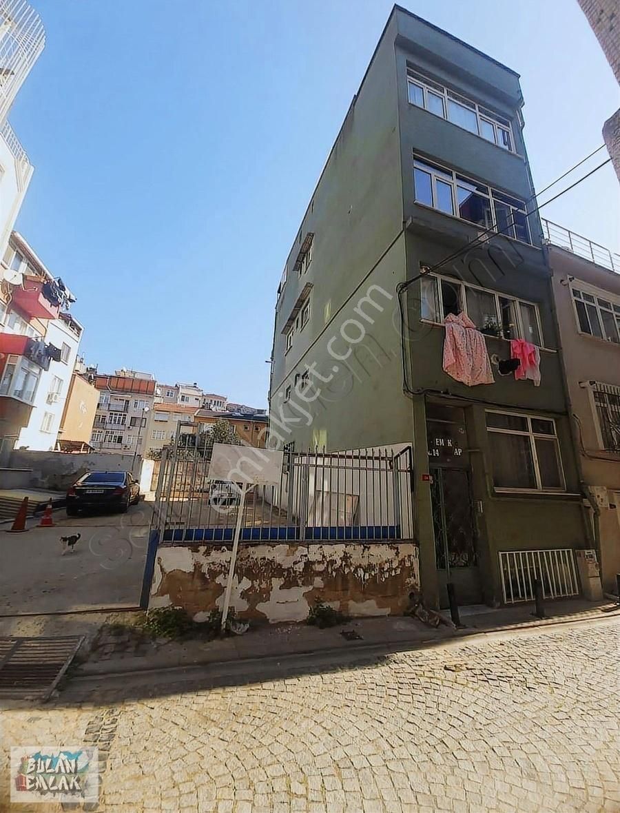 Bulan'dan Ortaköy Merkezde Teraslı Eşyalı 1+1 Çatı Katı Daire - Görsel 6