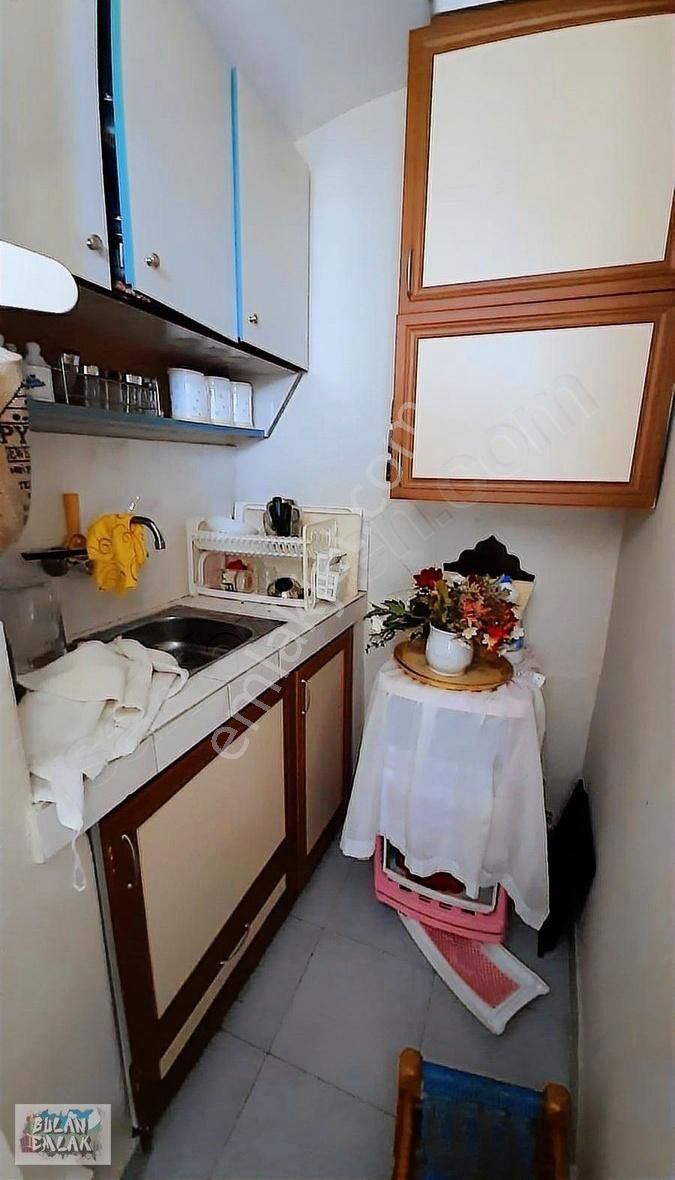 Bulan'dan Ortaköy Merkezde Teraslı Eşyalı 1+1 Çatı Katı Daire - Görsel 15