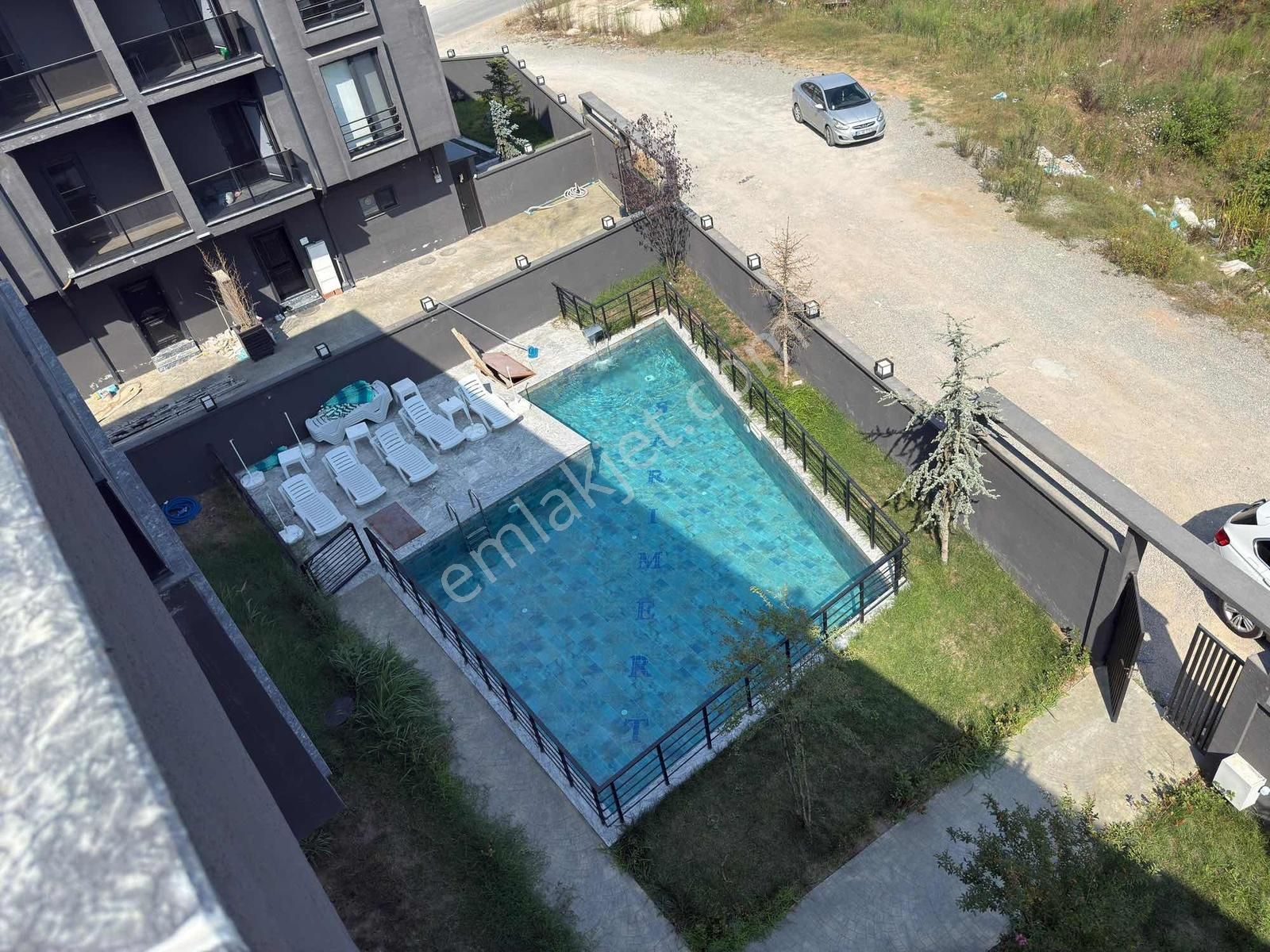 Müstakil Bahçe Sıfır Eşya Havuz Cephe Klimalı Teraslı 2+1 - Görsel 7