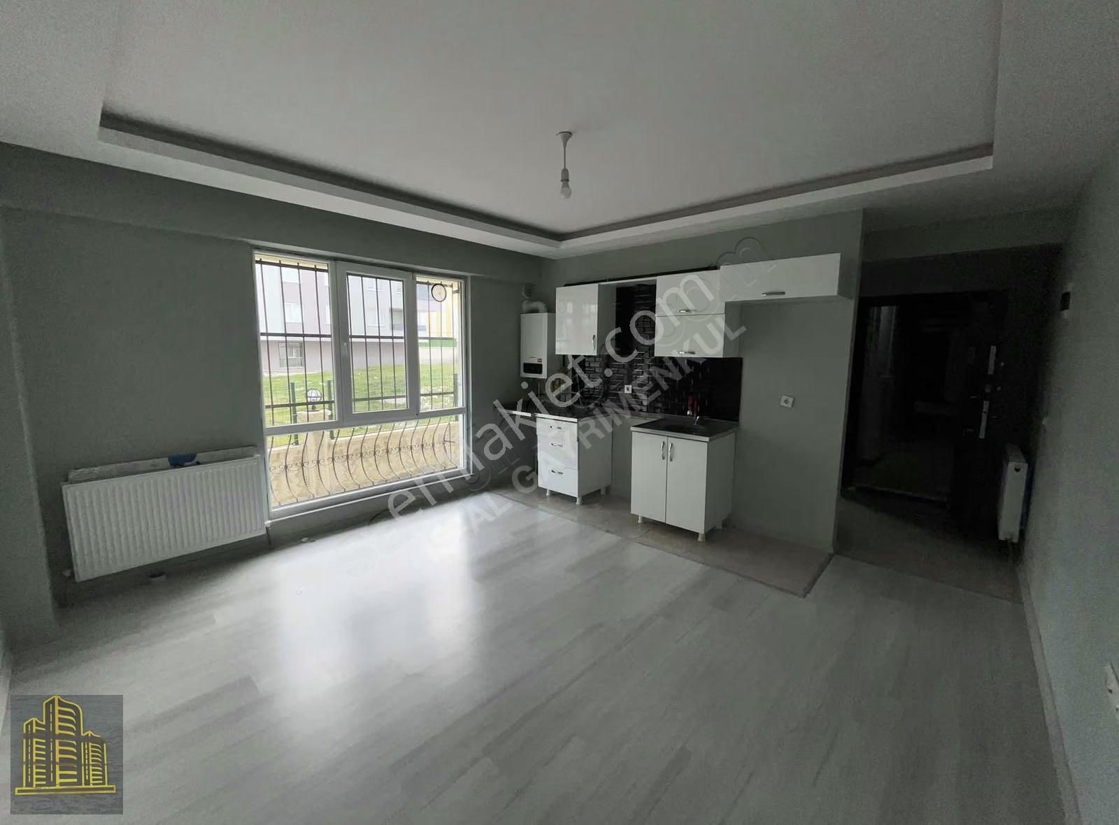 İş-al Gayrimenkulden Merkez Lokasyonda Lüks 1+1 - Görsel 6