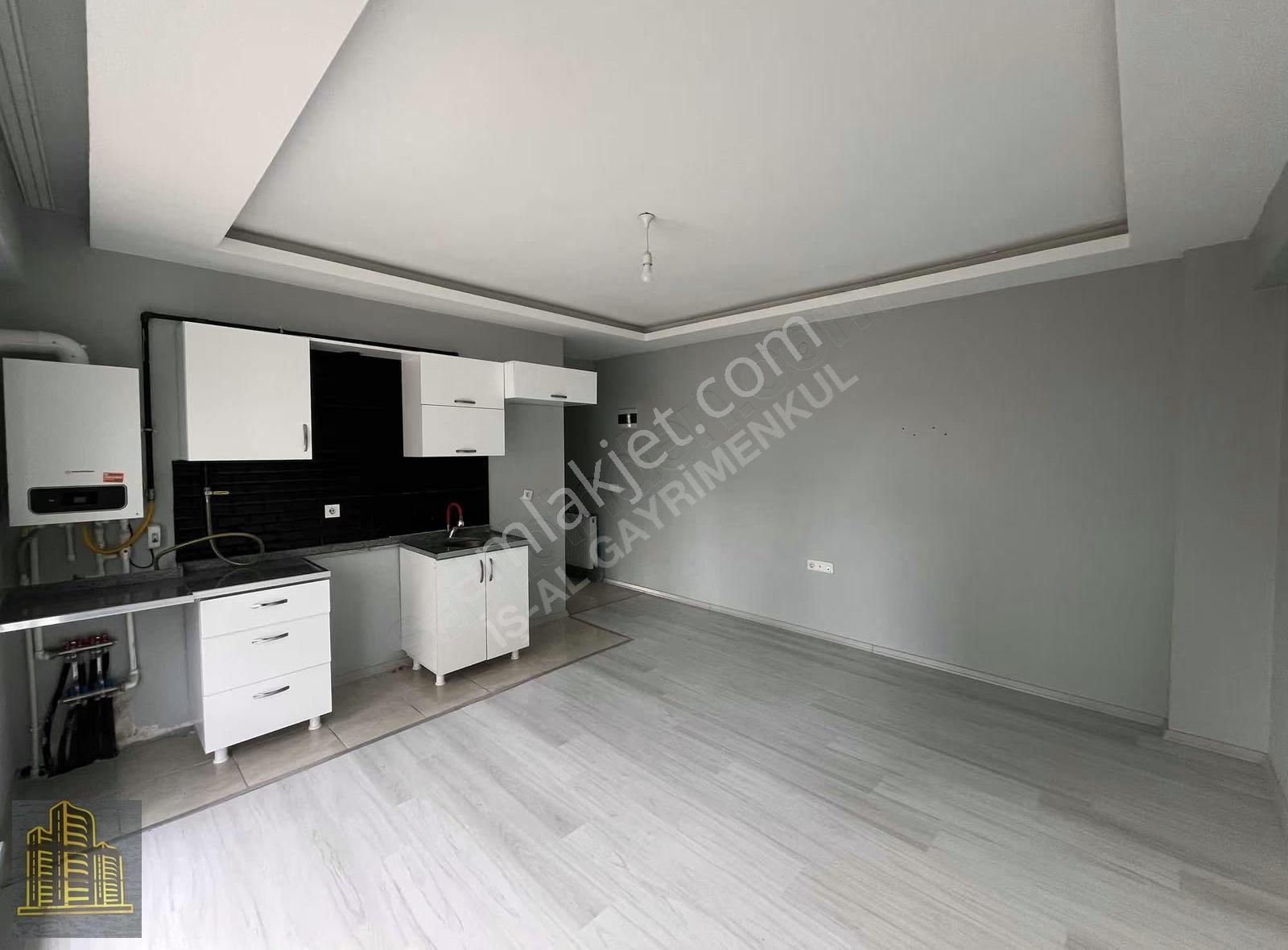 İş-al Gayrimenkulden Merkez Lokasyonda Lüks 1+1