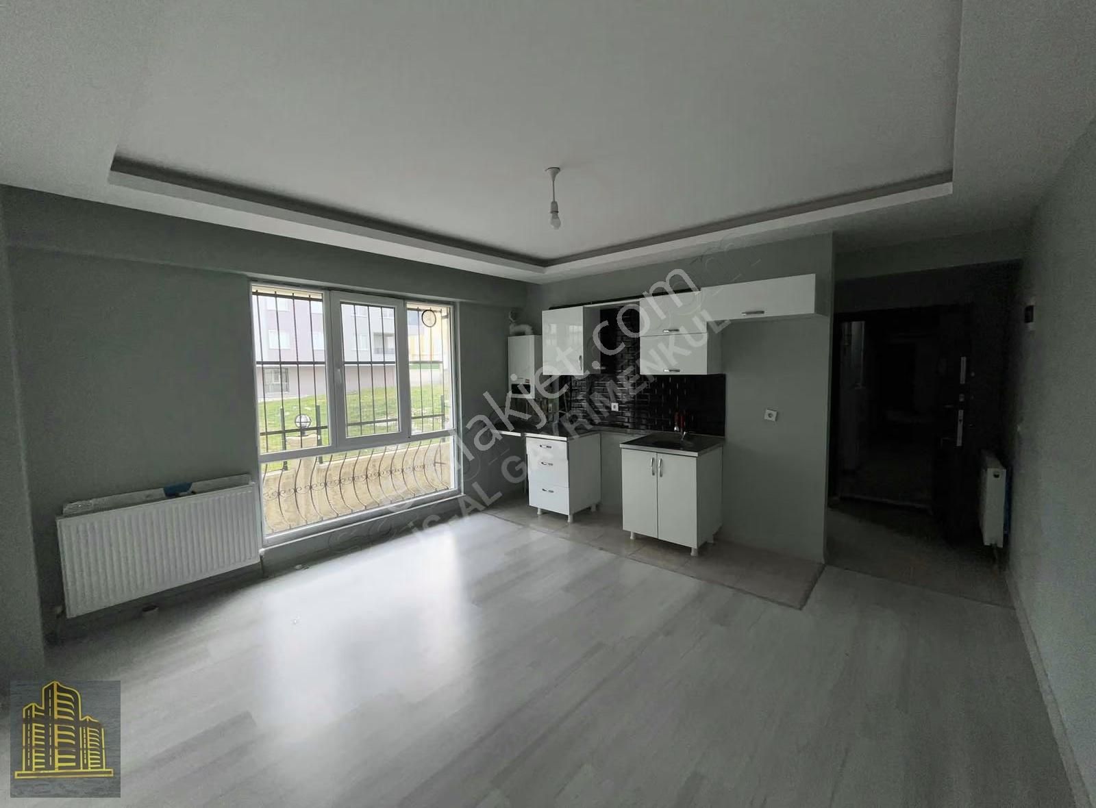 İş-al Gayrimenkulden Merkez Lokasyonda Lüks 1+1 - Görsel 8