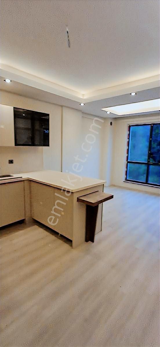 Mavi Atlas Tan Çakırlar Koru Arkasında Havuzlu 1+1 Daire - Görsel 9