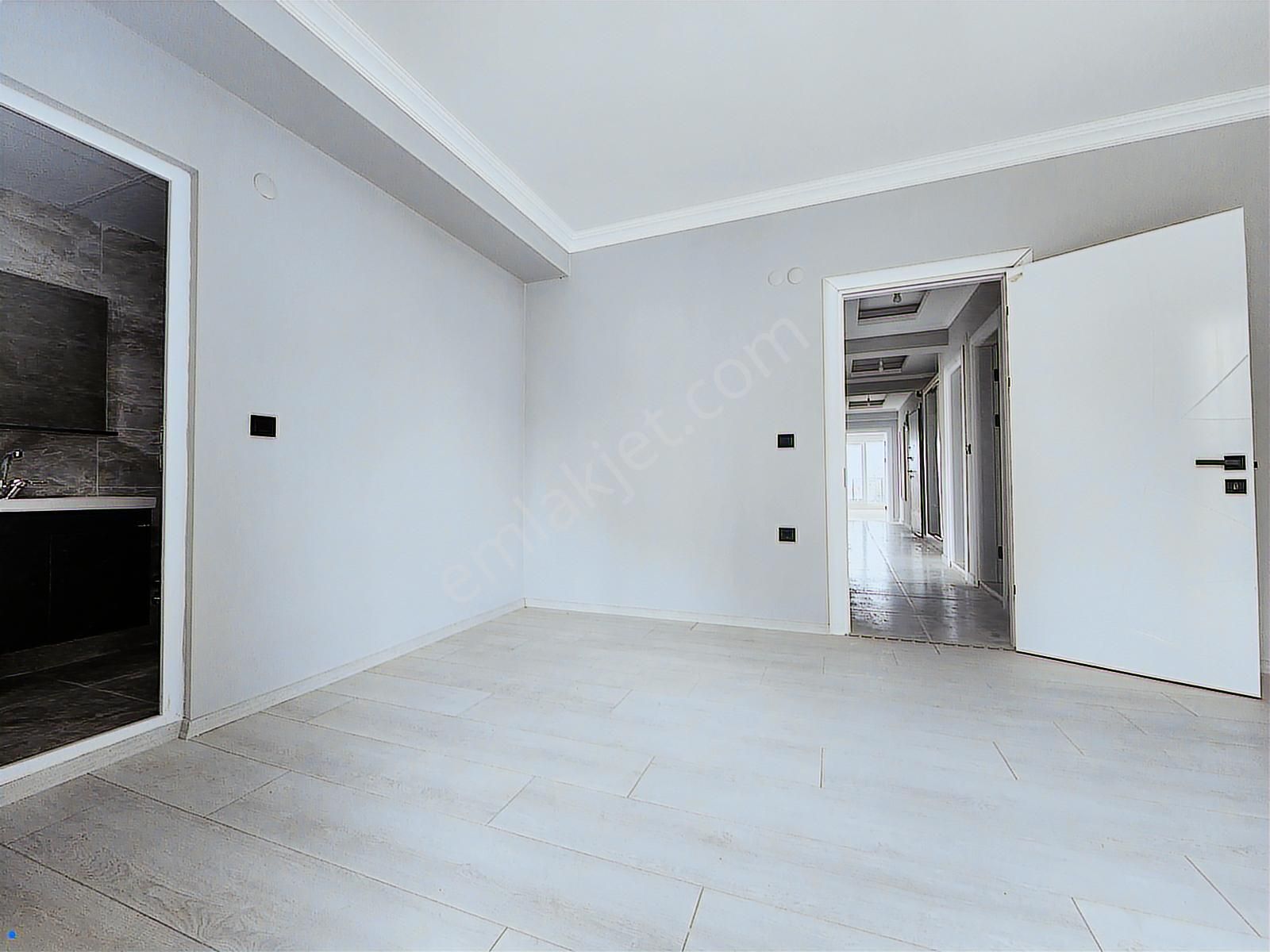 Mavi Atlas'tan Karasamsun'da Satılık Önü Açık İskanlı 3+1 Daire - Görsel 33