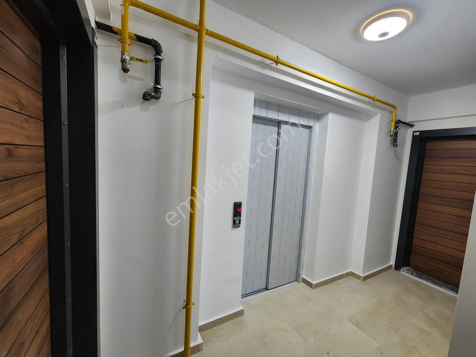 Mavi Atlas'tan Karasamsun'da Satılık Önü Açık İskanlı 3+1 Daire - Görsel 16