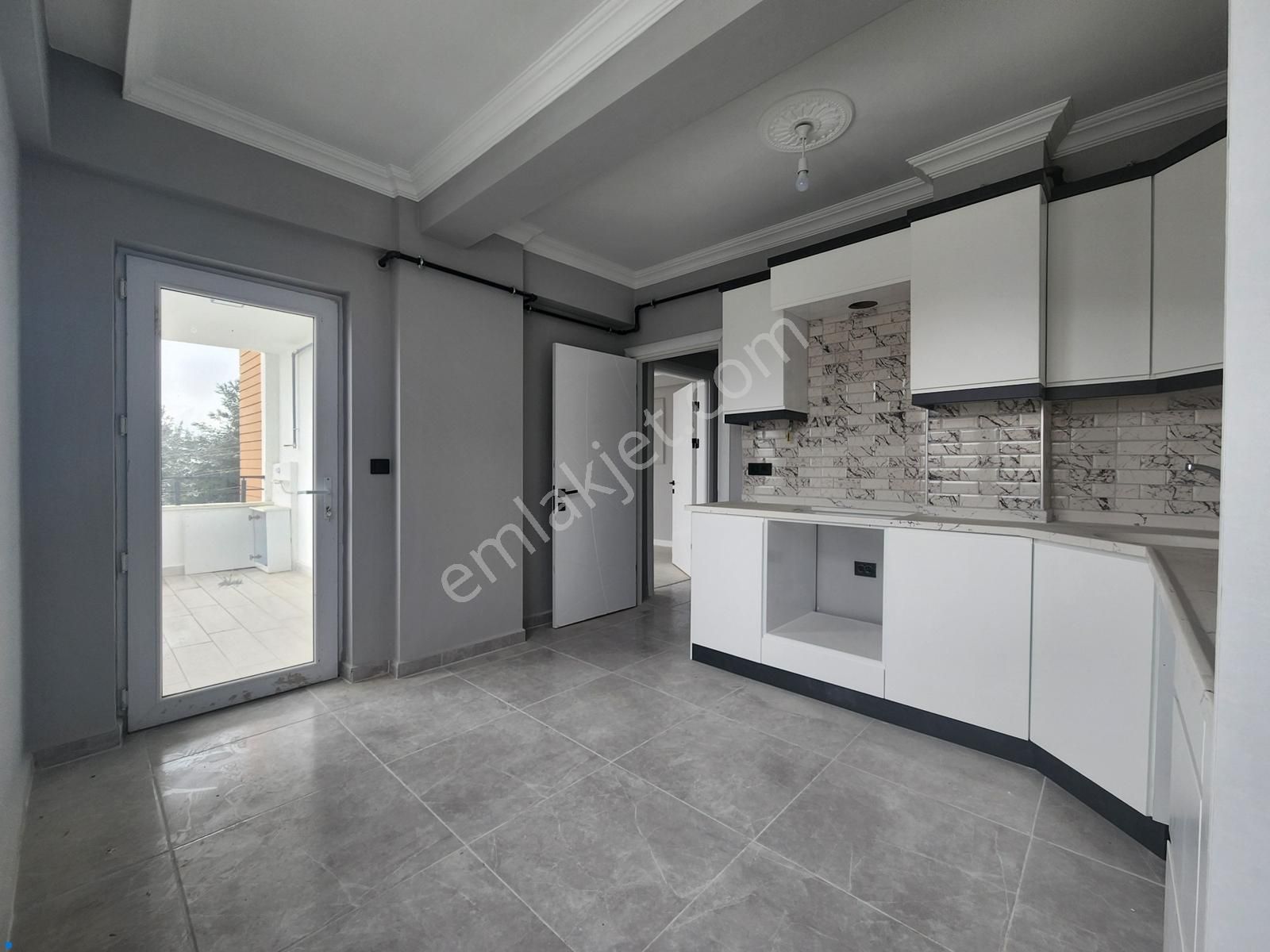 Mavi Atlas'tan Karasamsun'da Satılık Önü Açık İskanlı 3+1 Daire - Görsel 26