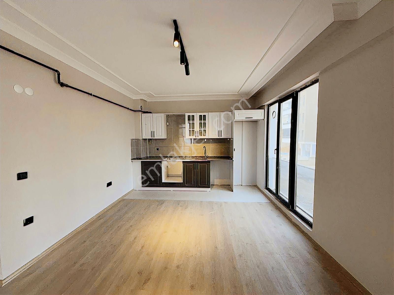 Tramvaya Sahile Yürüme Mesafesinde Lüks 1+1 Daire - Görsel 24