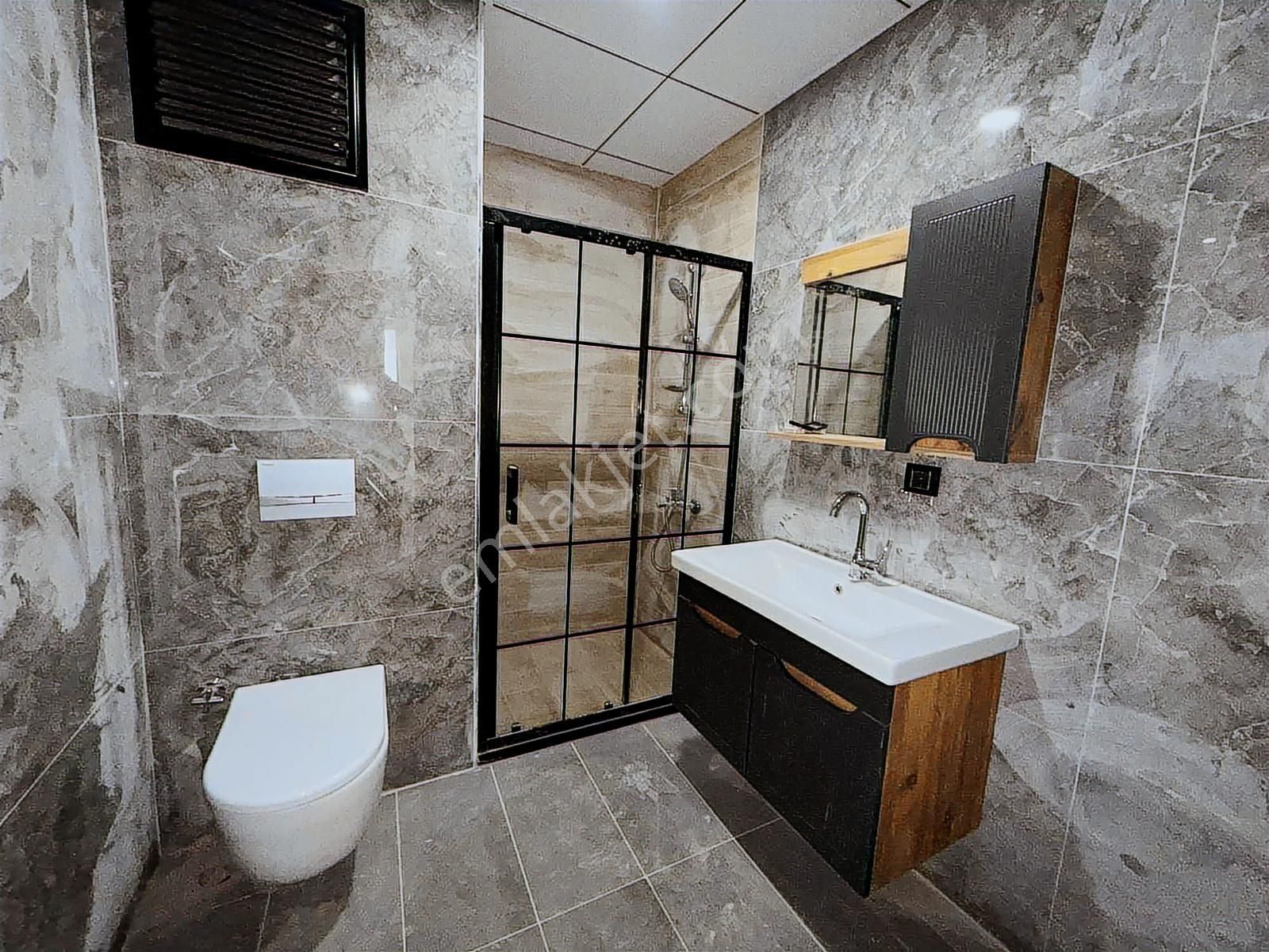 Tramvaya Sahile Yürüme Mesafesinde Lüks 1+1 Daire - Görsel 14