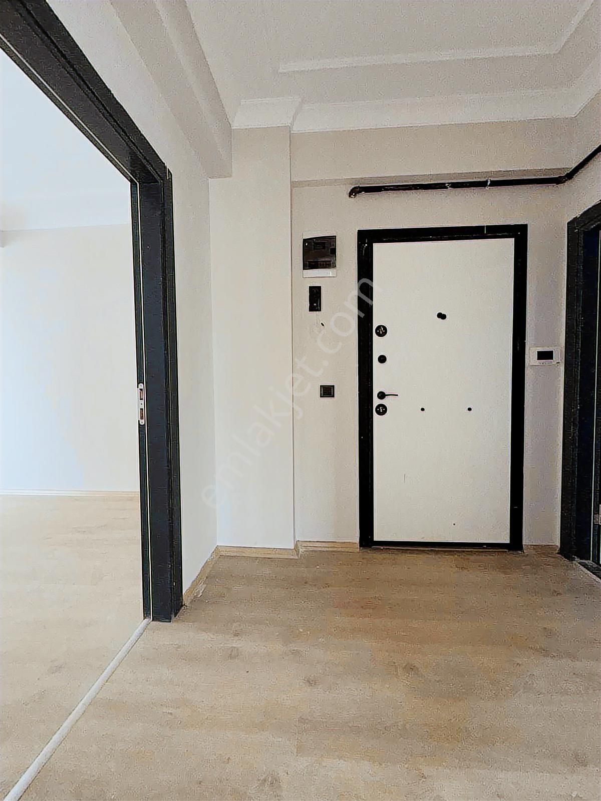 Tramvaya Sahile Yürüme Mesafesinde Lüks 1+1 Daire - Görsel 6