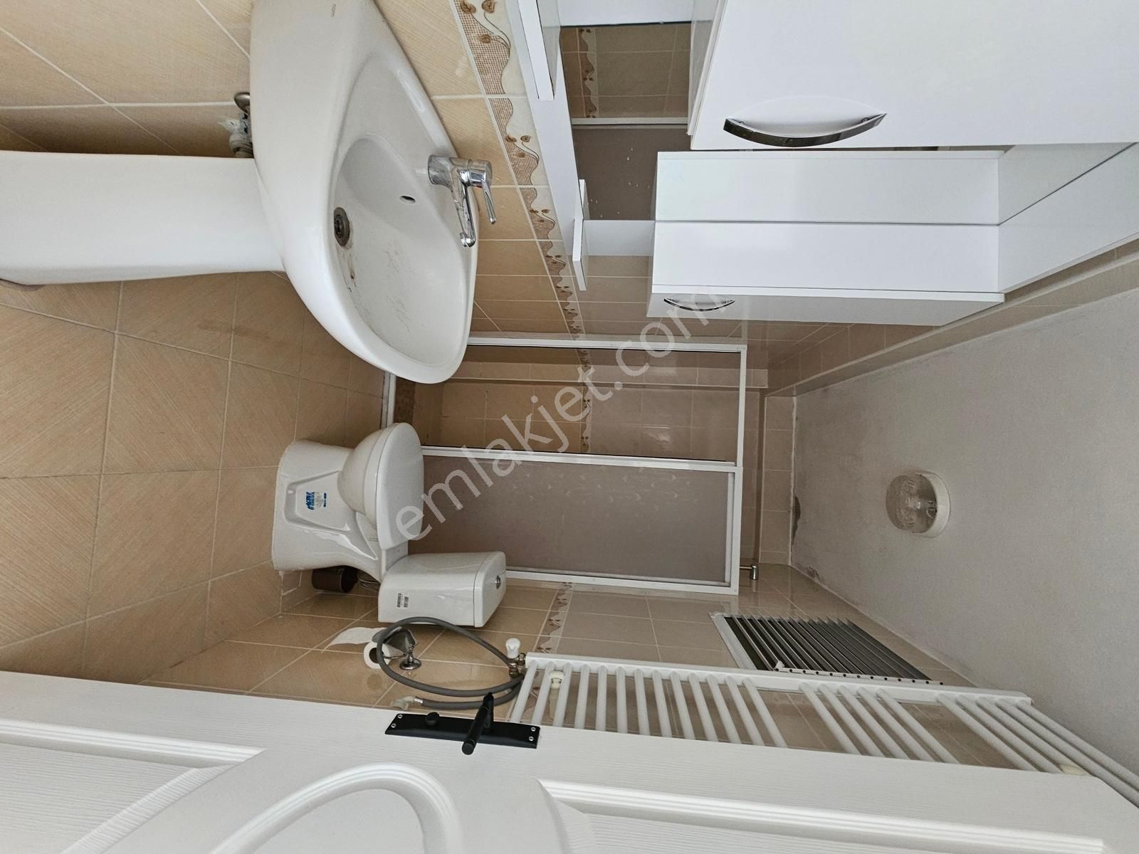 Mavi Atlastan Atakent Tramvay Altı Satılık 3+1 Daire - Görsel 16