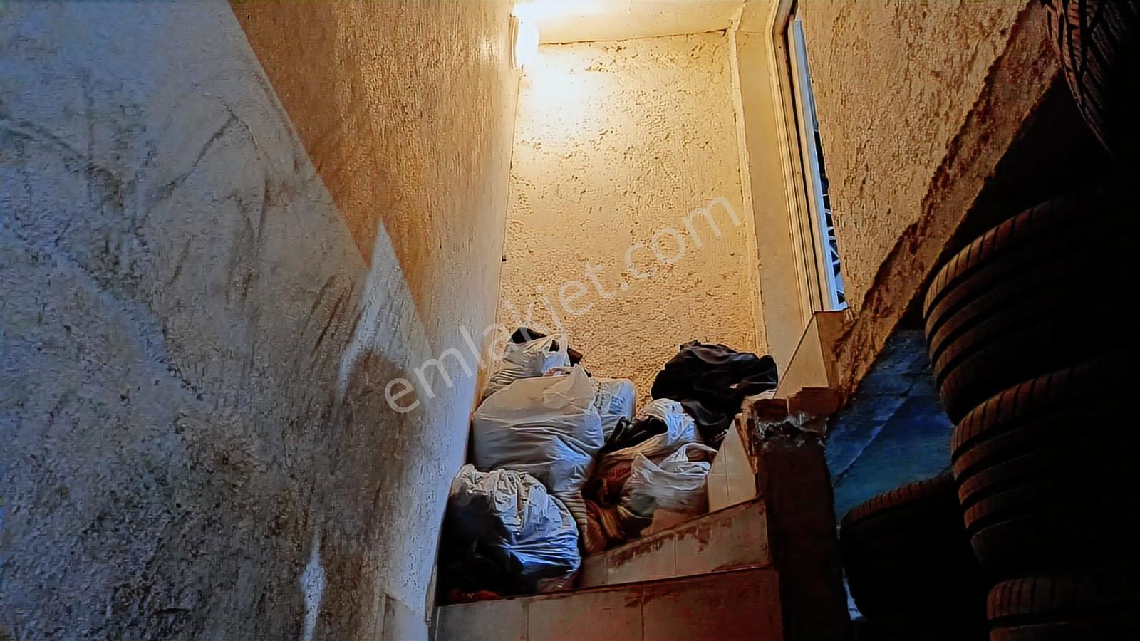 Aykent Sanayi Sitesi Merkezinde Süper 200 M2 Köşe Satılık Dükkan - Görsel 8