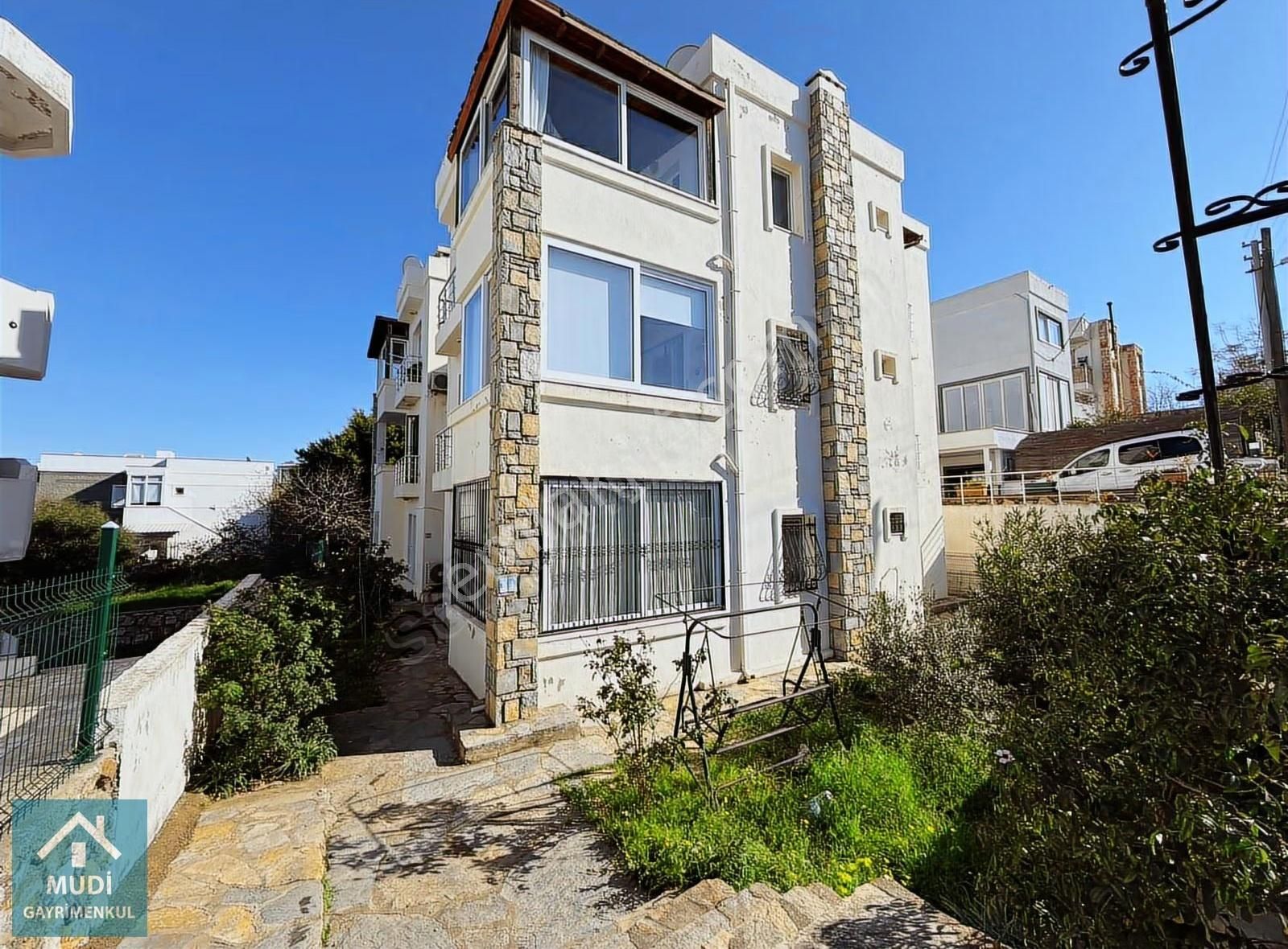 Bodrum Bitez'de Bahçeli 2+1 Depo Tapulu Fırsat Fiyat Daire - Görsel 24