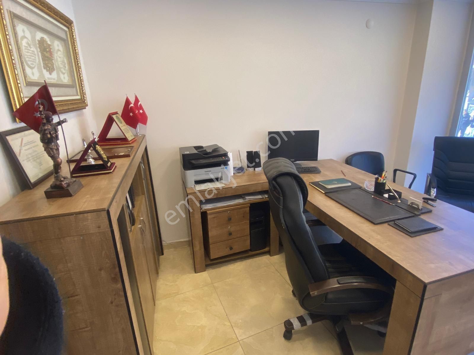 Kiralık Ofis - Full Eşyalı - Cadde Üzeri - Görsel 3